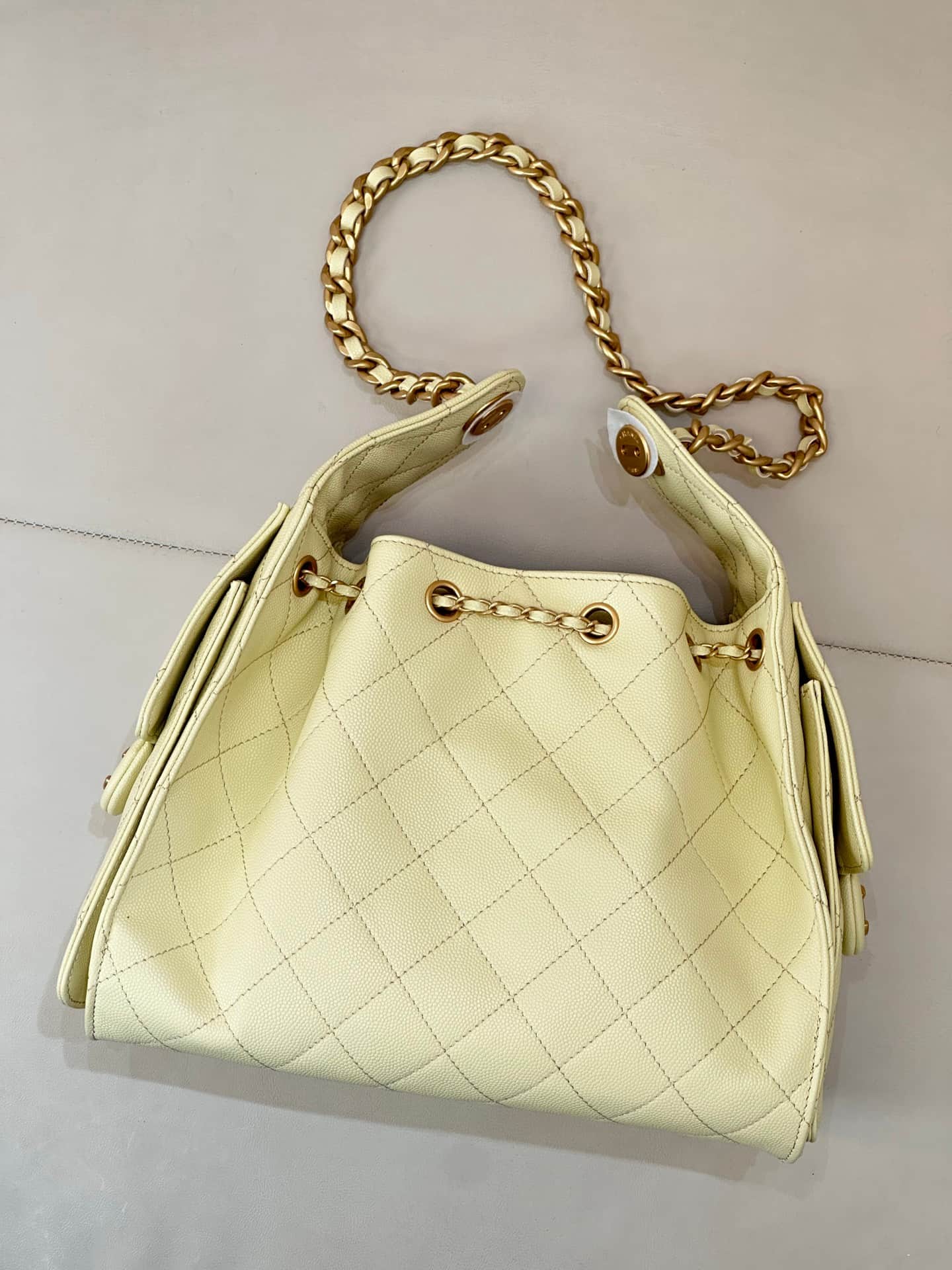 Chanel 25 Small Hobo handbag AS5293 Grained Calfskin & Gold-Silver-tone Metal Light Yellow TOP