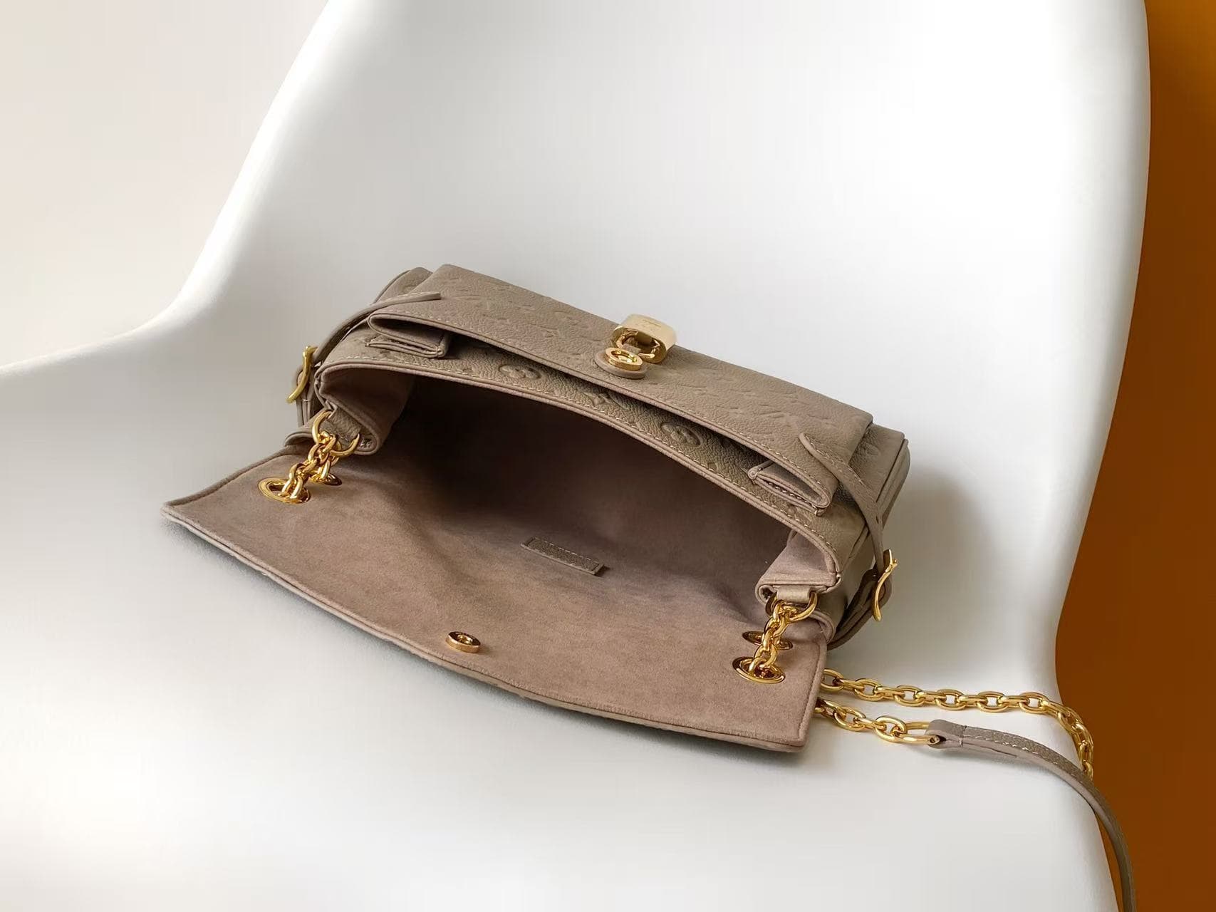 Louis Vuitton Anytime Flap Bag Tourterelle Gray Cowhide leather M14973 High
