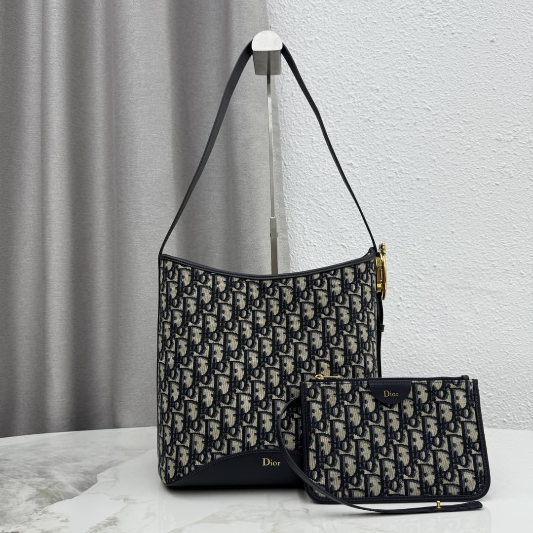 Dior Medaillon Bucket Bag in Blue Oblique Jacquard Canvas High