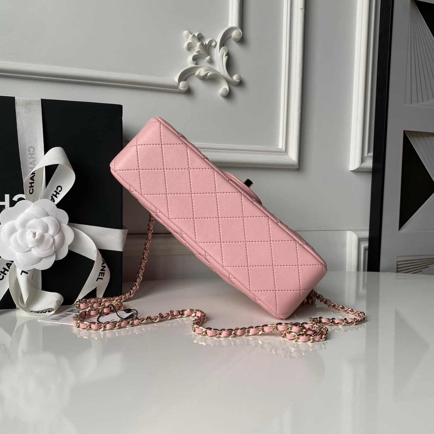 Chanel Classic Flap Bag Lambskin & Gold-Tone Metal AS5756 Pink High