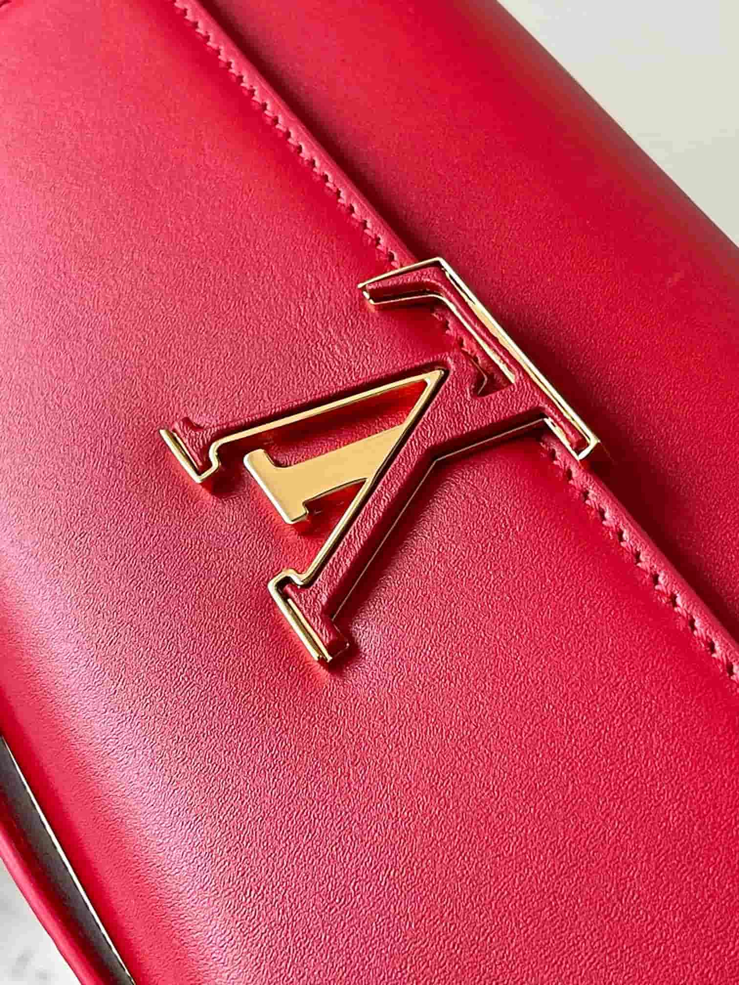 Louis Vuitton Wallet On Chain Capucines Calf Leather M12405 Lipstick Red Top
