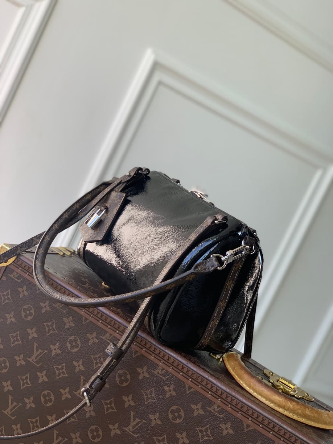 Louis Vuitton Express PM bag calfskin leather in black M27920 High