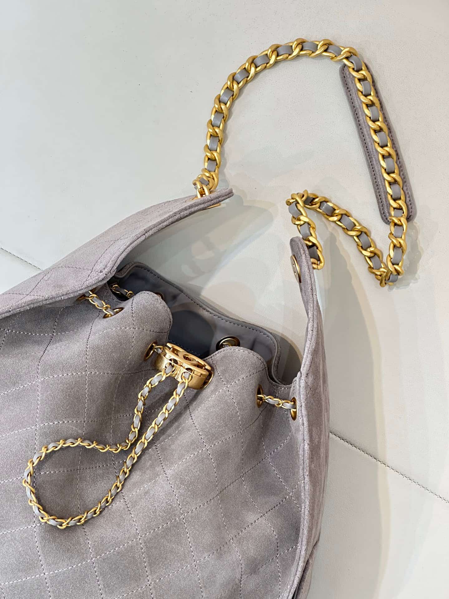 Chanel 25 Medium Hobo handbag AS5311 Suede &Gold-tone Metal Grey TOP
