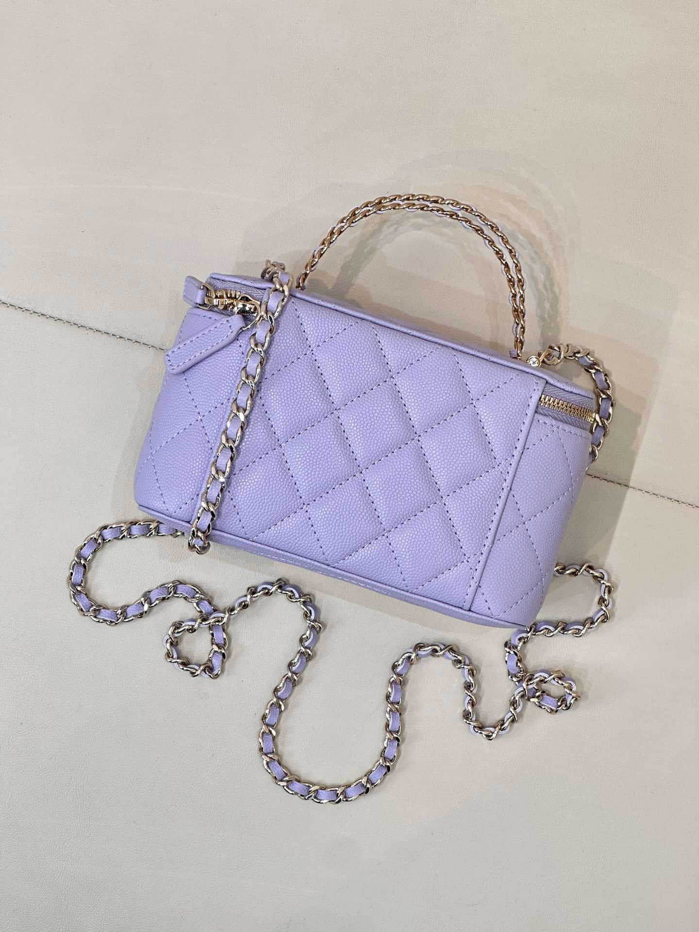 Chanel Classic Top Handle Vanity Case Grained Calfskin& Gold-Tone Metal Purple AP5182 TOP