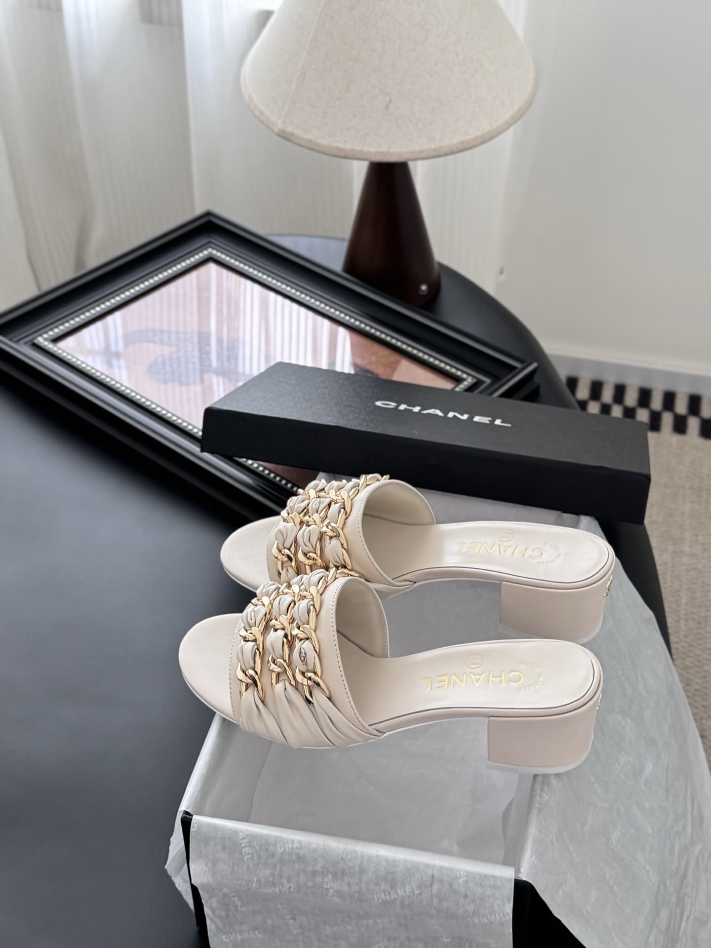 Chanel Sandal shoes Medium Women
