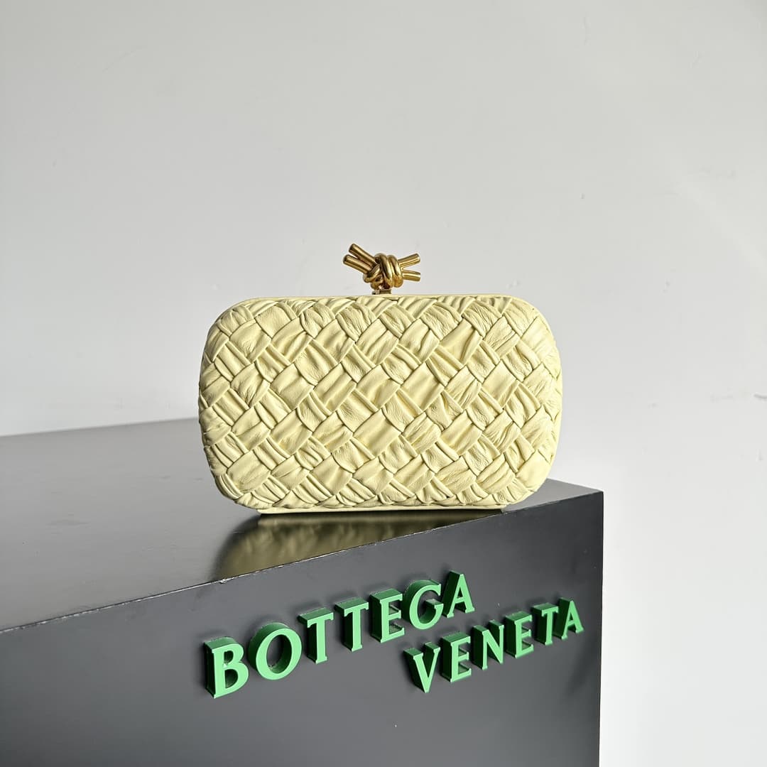 BV Knot Minaudière Clutch Lambskin Top