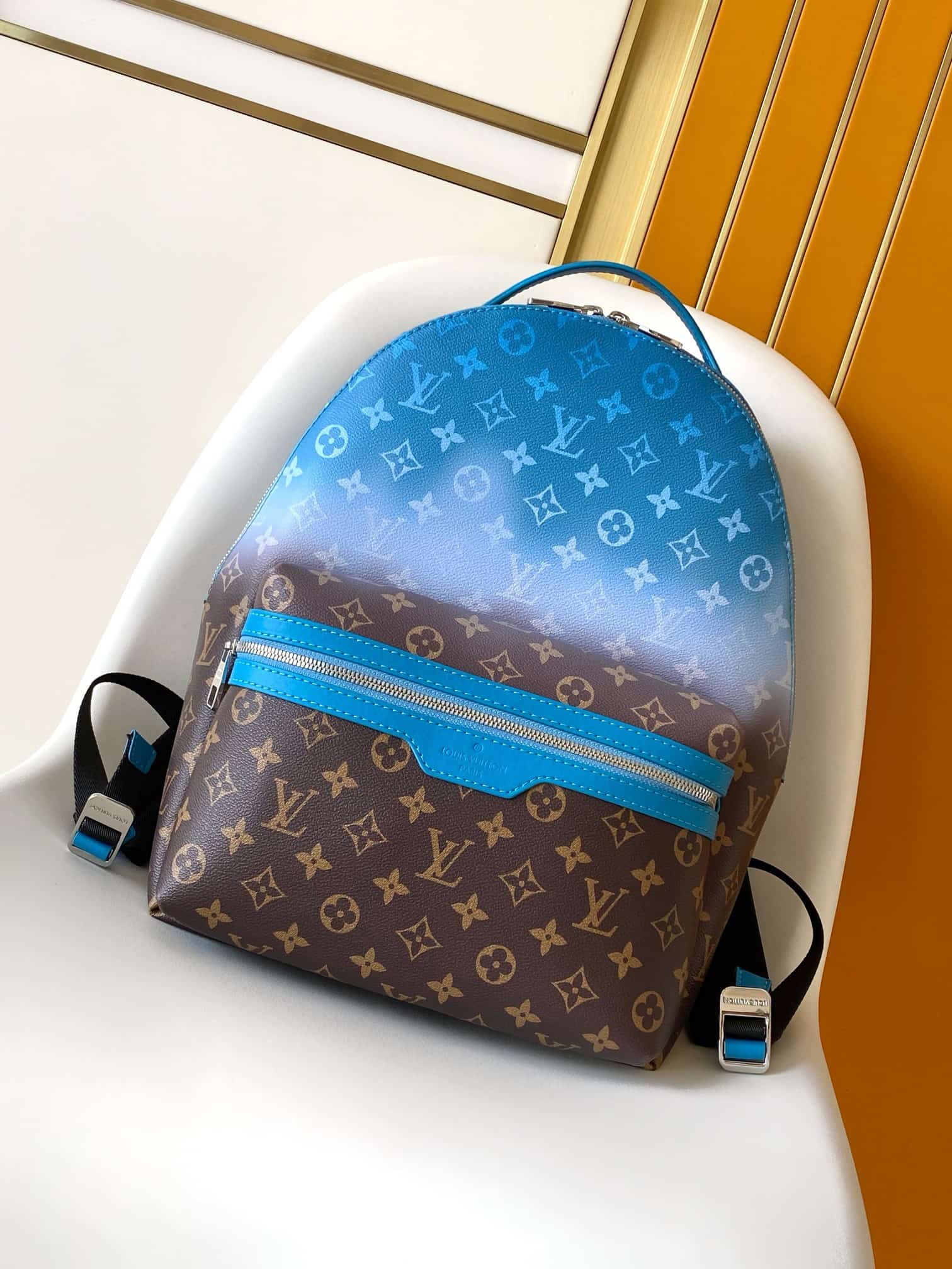 Louis Vuitton Discovery Backpack PM Blue Monogram Pigment coated canvas M28025 High
