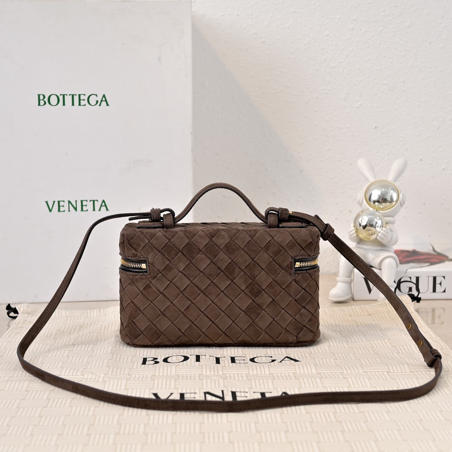 BV Bang Bang Vanity mini intrecciato suede High