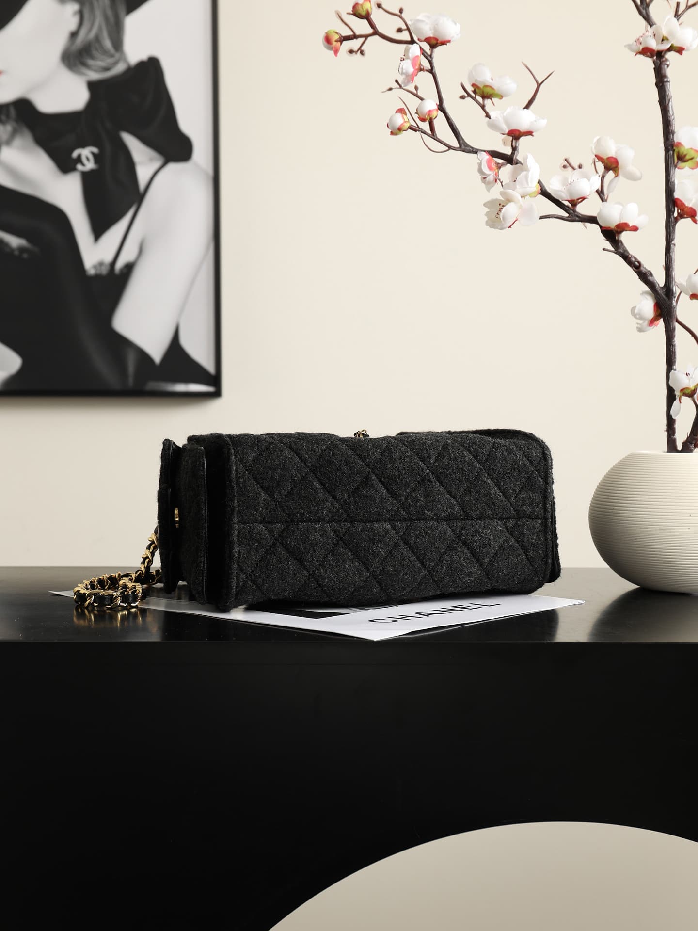 Chanel 25 Mini Hobo handbag AS5631 Felt &Gold-Tone Metal Black A