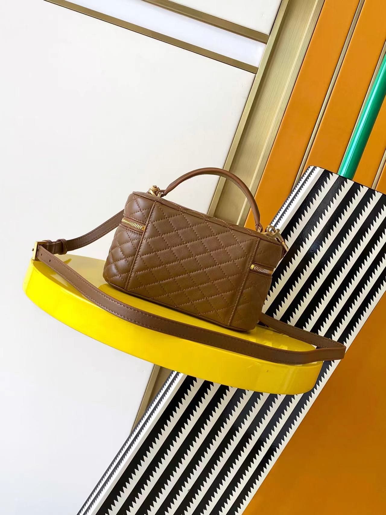 GABY VANITY BAG LAMBSKIN Camel High