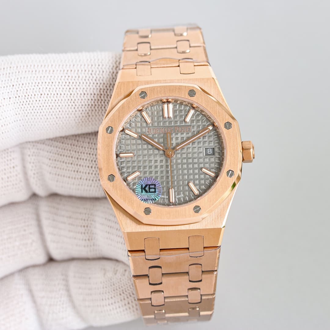 Audemars Piguet Royal Oak Wrist Watch TOP