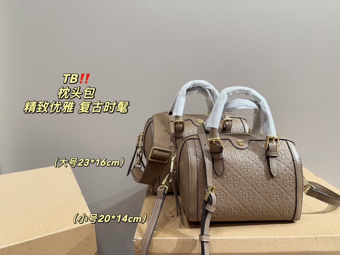 Tory Burch T MONOGRAM BARREL BAG