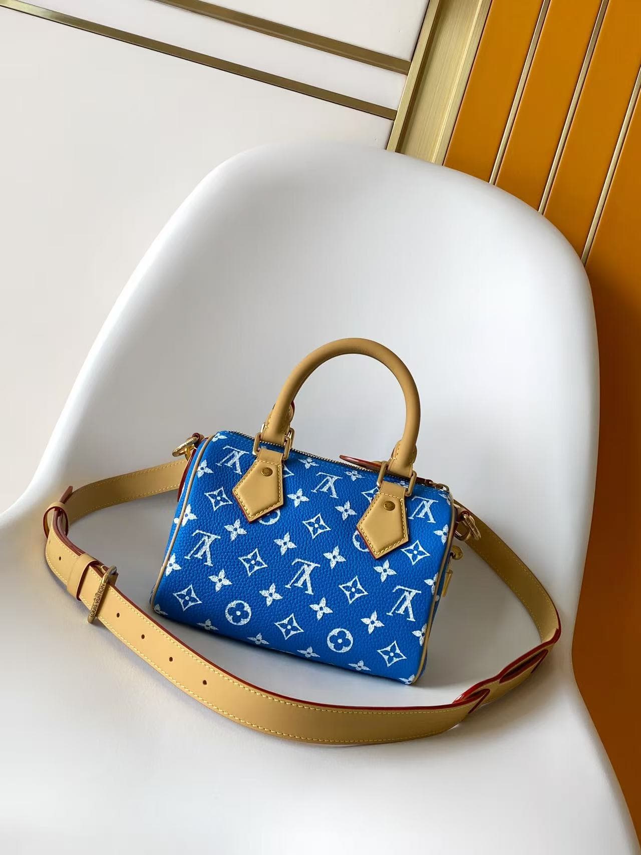 Louis Vuitton Speedy P9 Bandoulière 20 Blue Calfskin leather M28185 High