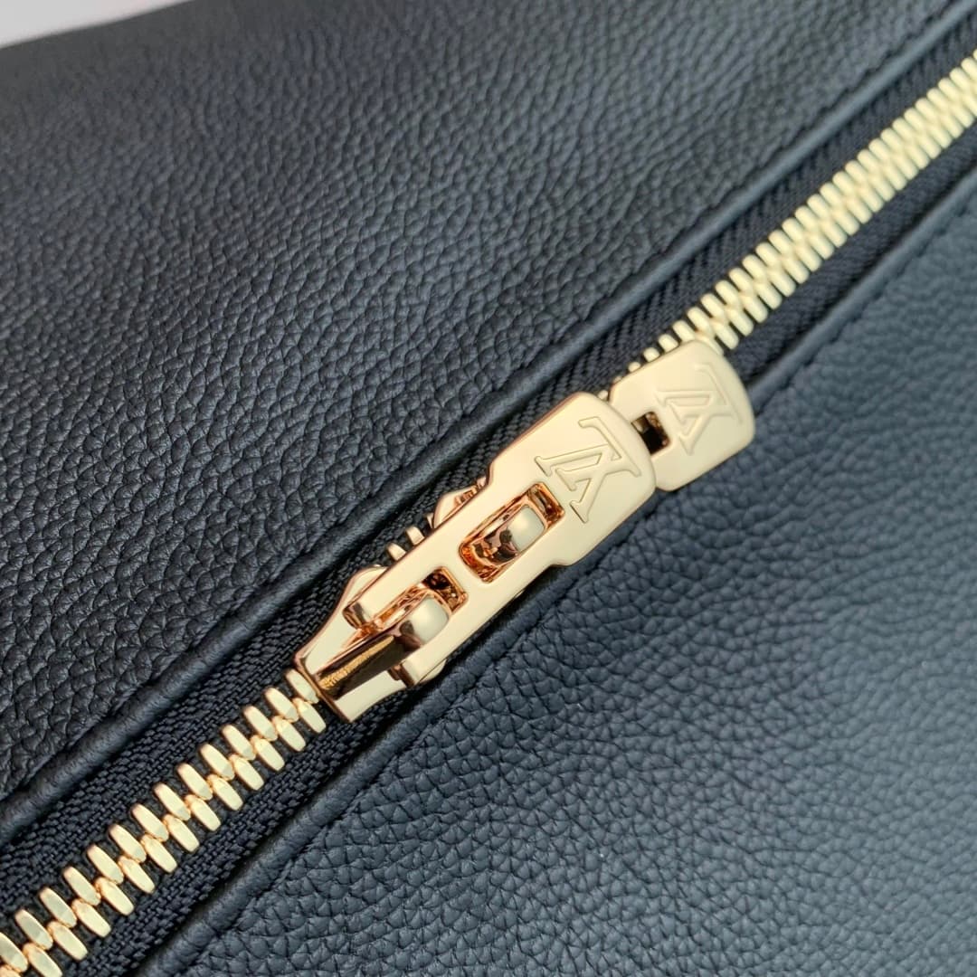 Louis Vuitton Express PM Calfskin leather M26039 High