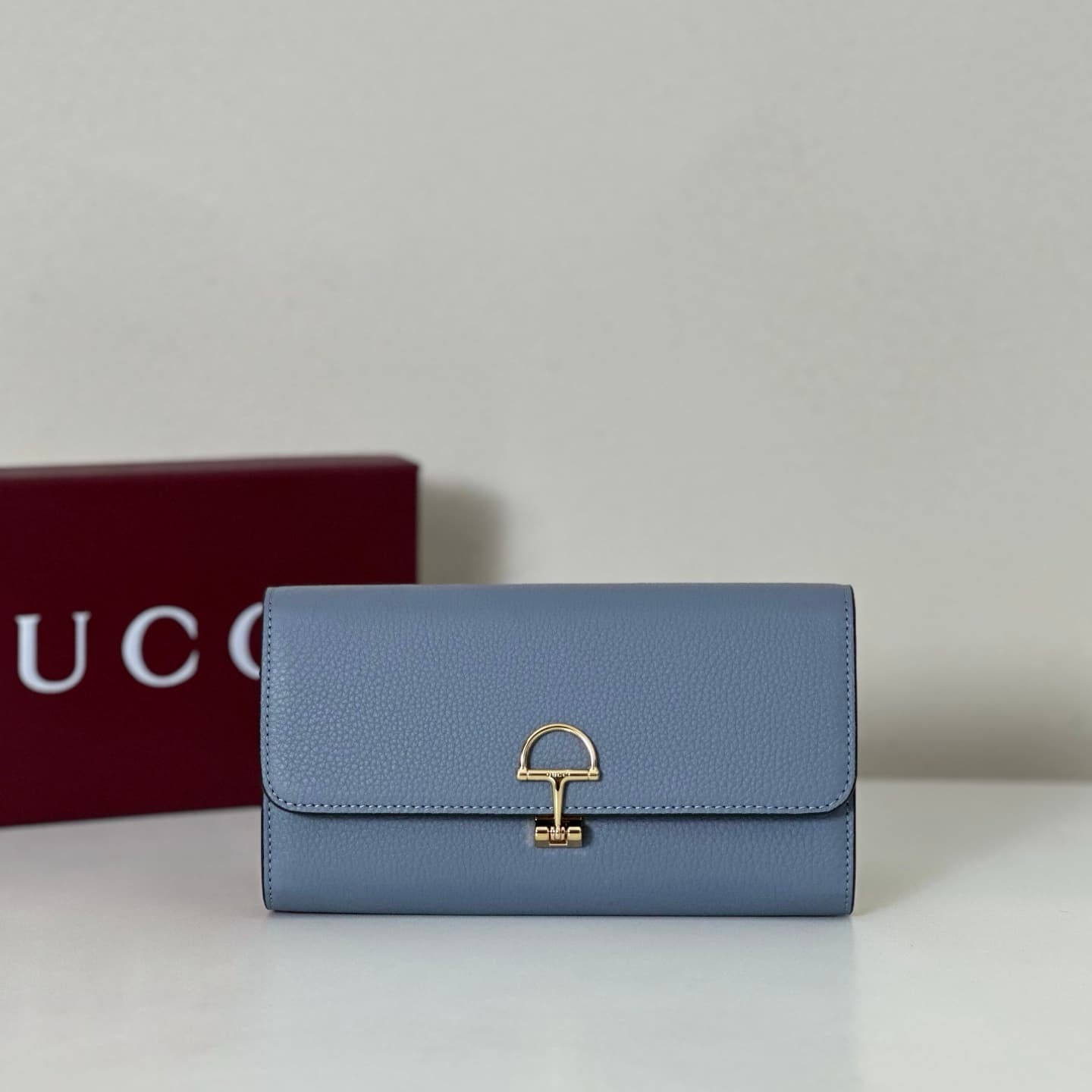 Gucci Softbit continental wallet ‎828147 Blue High