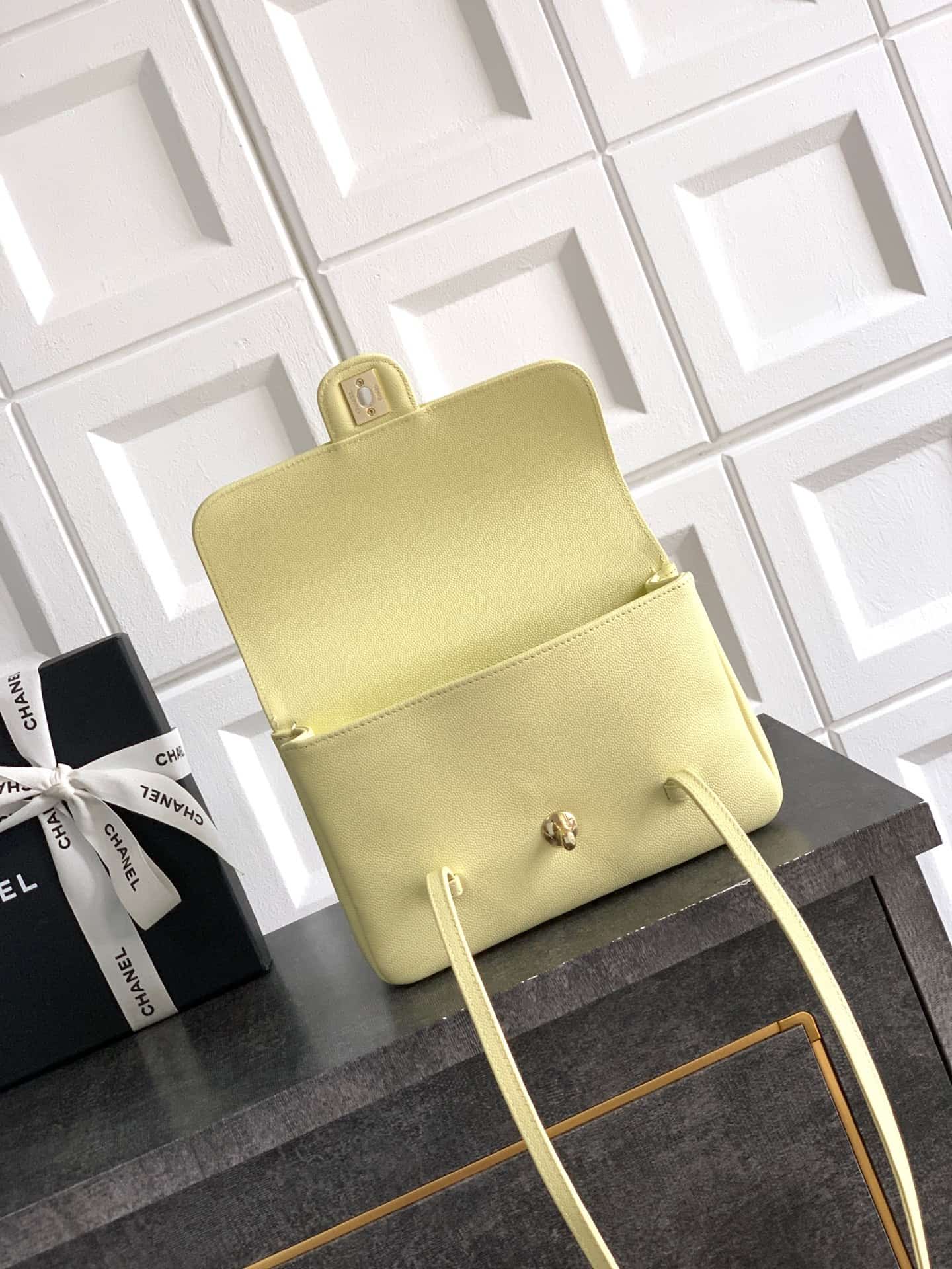 Chanel Clutch with Leather Strap Grained Shiny Calfskin & Gold-Tone Metal Yellow  5809 High