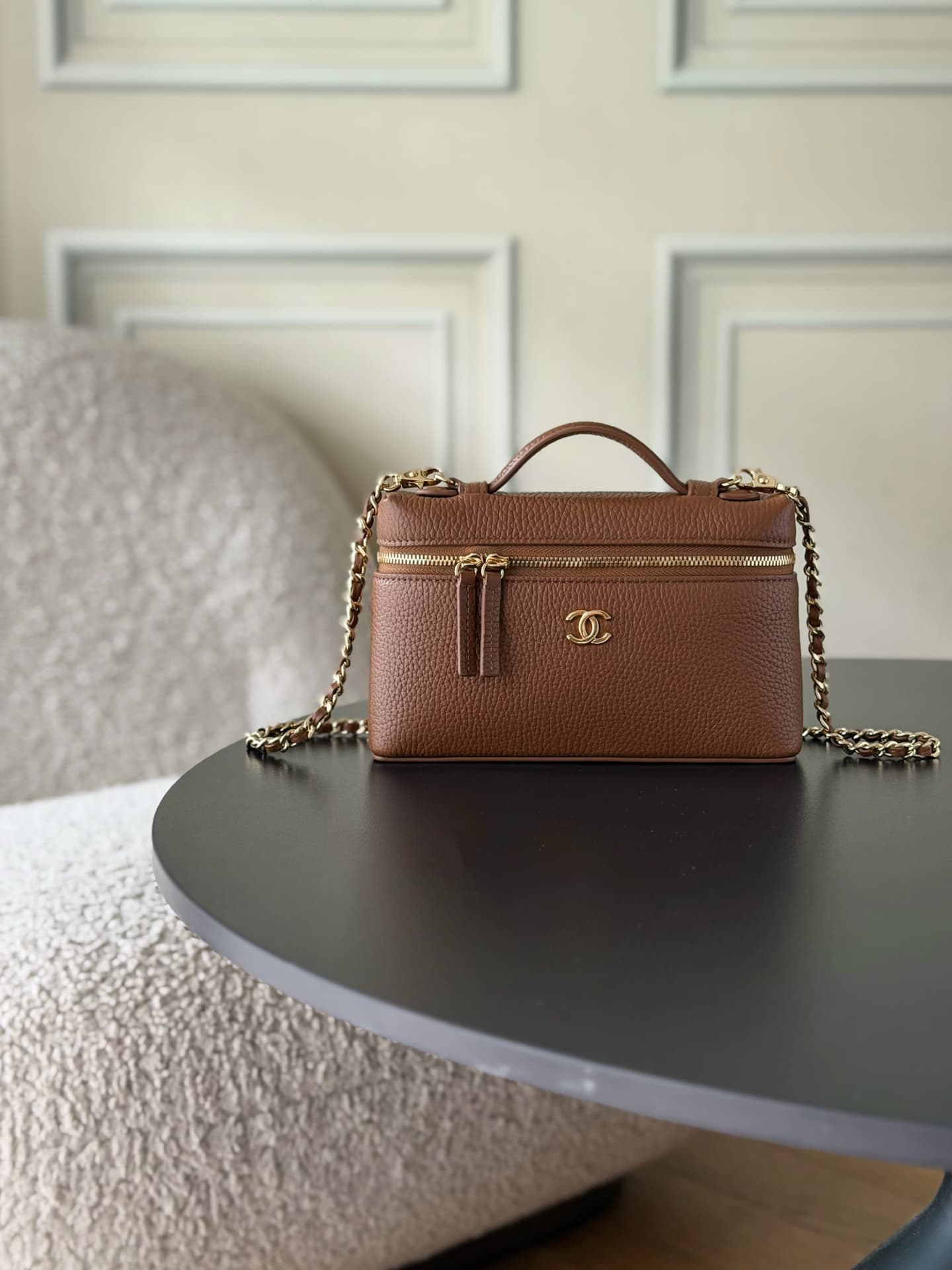 Chanel Small Vanity with chain Grained Calfskin & Gold-Tone Metal Caramel AS5346 A