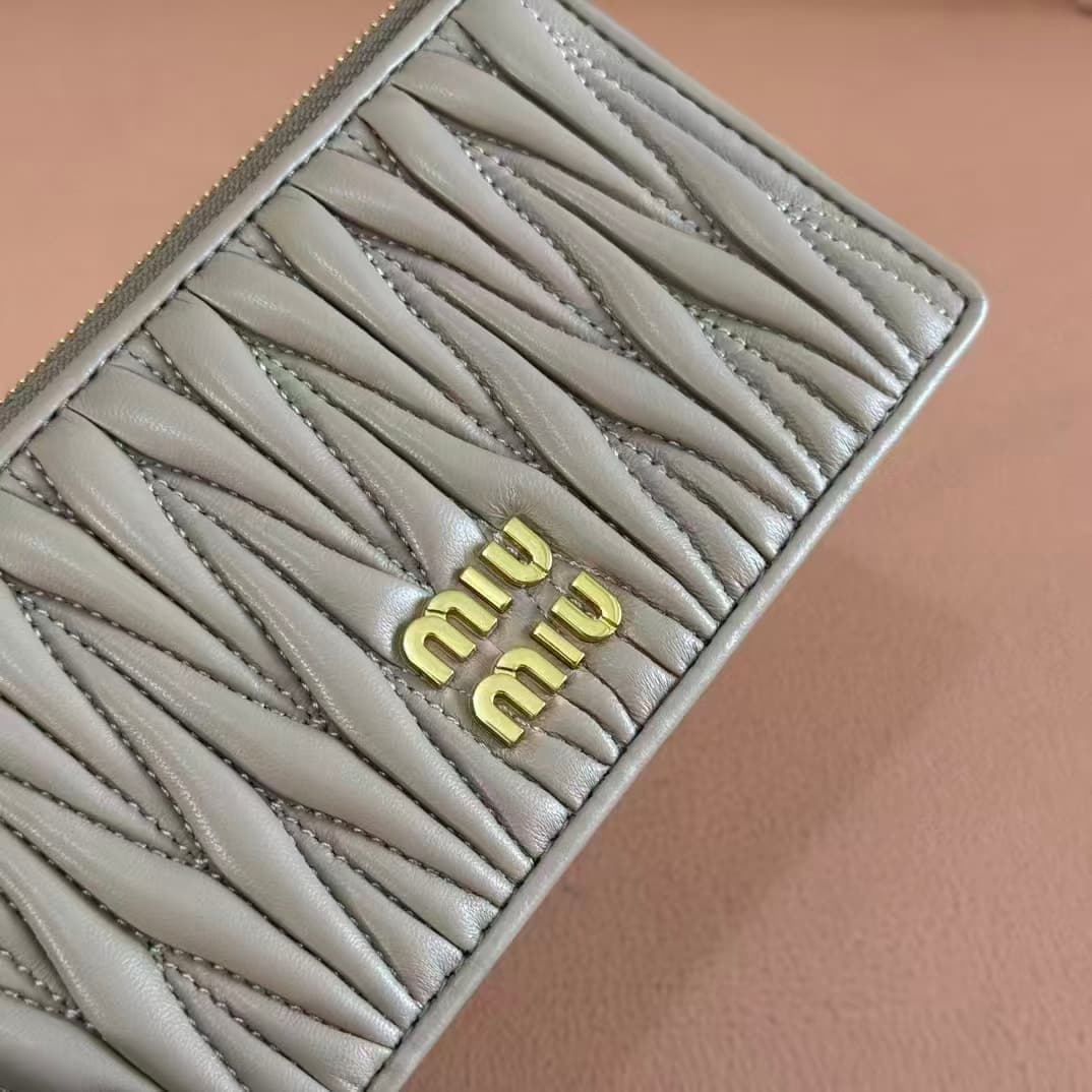 Miu Miu Pearl Gray Matelassé Nappa Leather Card Holder