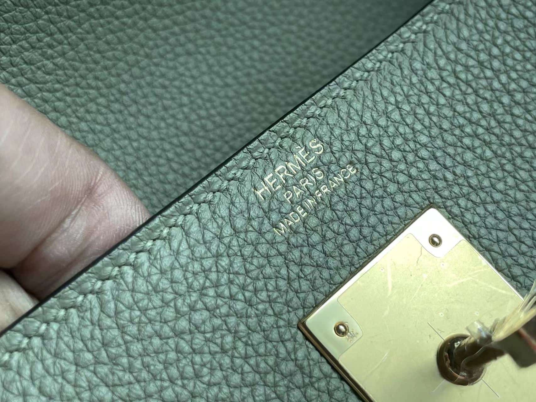 Hermes Kelly Messenger 25cm Taurillon Clemence Leather In Menthe WAX