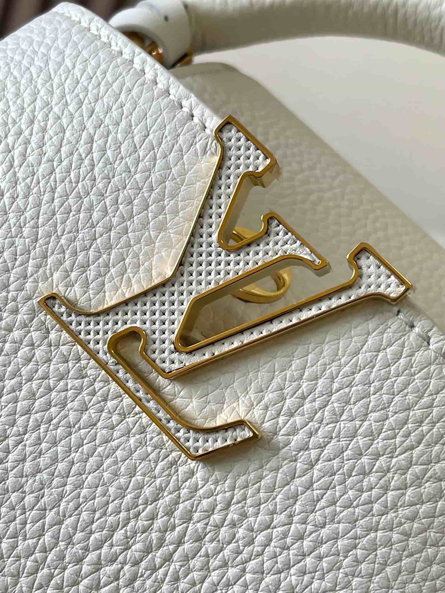 Louis Vuitton Capucines Mini Taurillon Leather M21416 Snow White Top