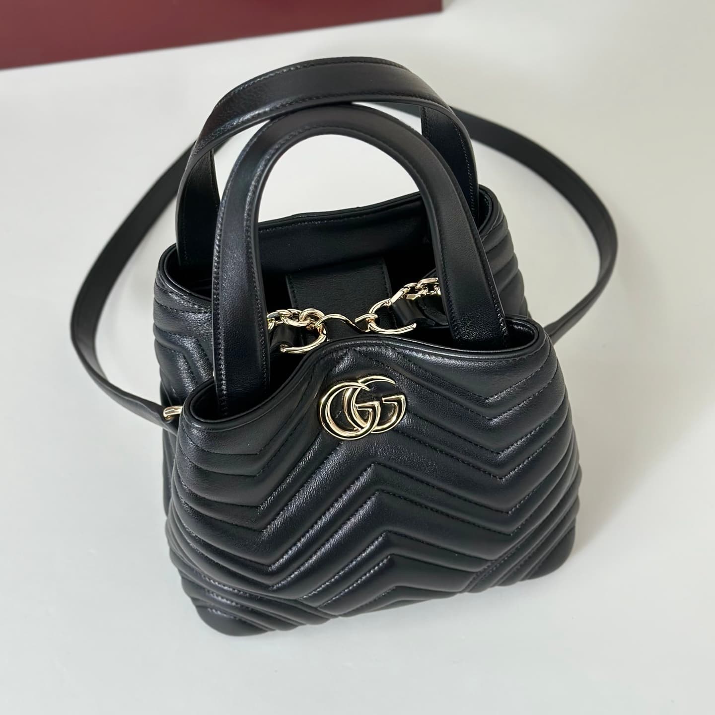 Gucci Betty small tote bag ‎847386 black leather High