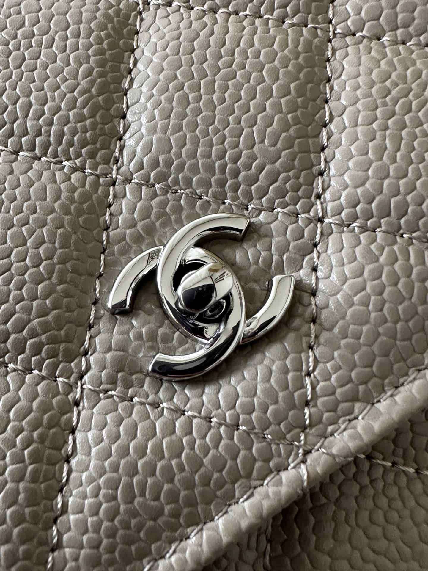 Chanel Classic Wallet on Chain Grained Shiny Calfskin & Silver-Tone Metal AP4241 Grey High