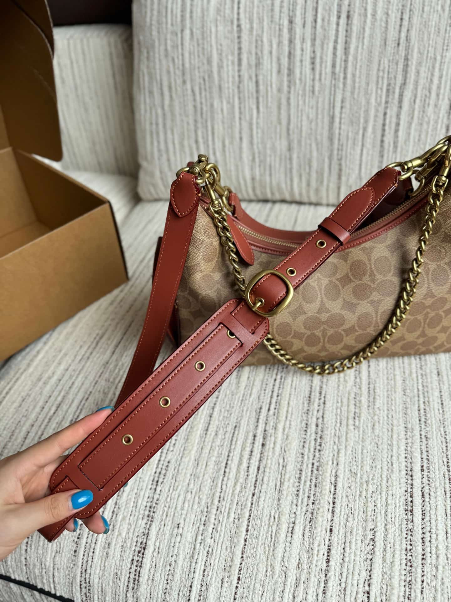 Coach Pocket Juliet Shoulder Bag 30 in Signature Canvas High