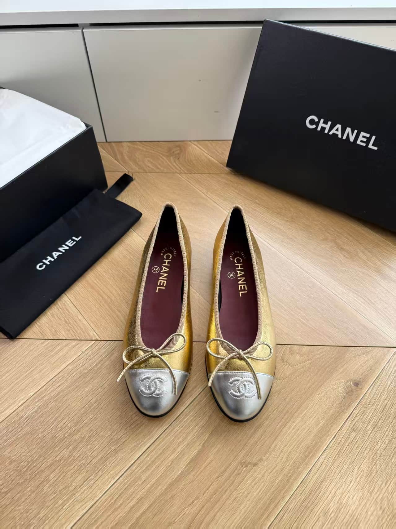 Chanel Calfskin CC Cap Toe Ballerina Flats