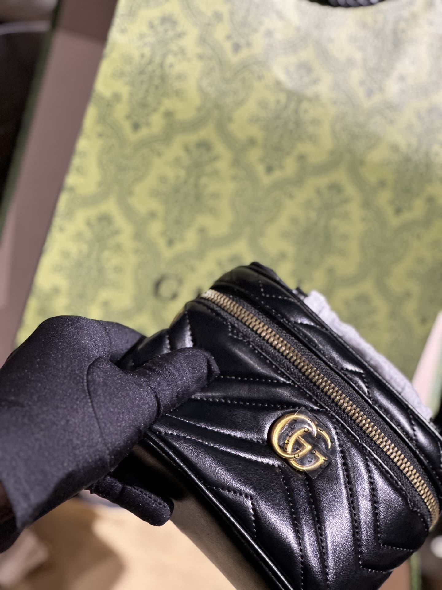 GUCCI GG MARMONT MINI TOP HANDLE BAG 699515