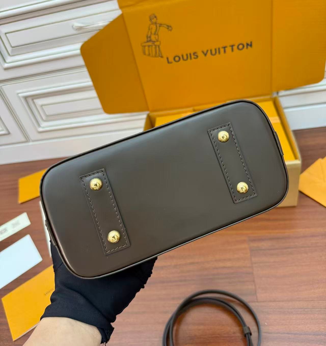 Louis Vuitton Alma BB Bag Damier Ebene N40606 Top
