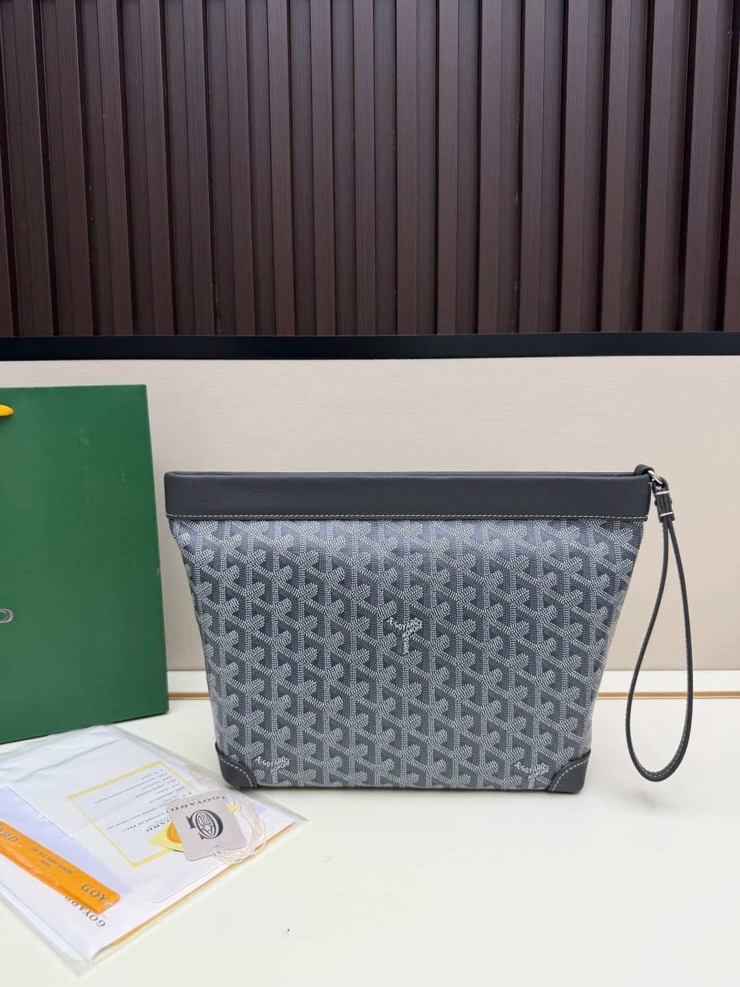 Goyard Conti pouch Goyardine canvas and Chevroches Calfskin Grey High