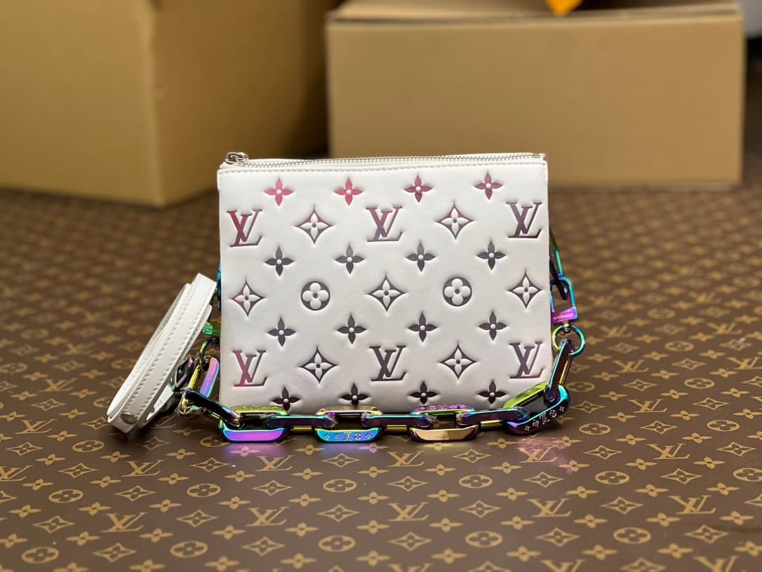 Louis Vuitton Coussin BB handbag in white puffy lambskin M23617 High