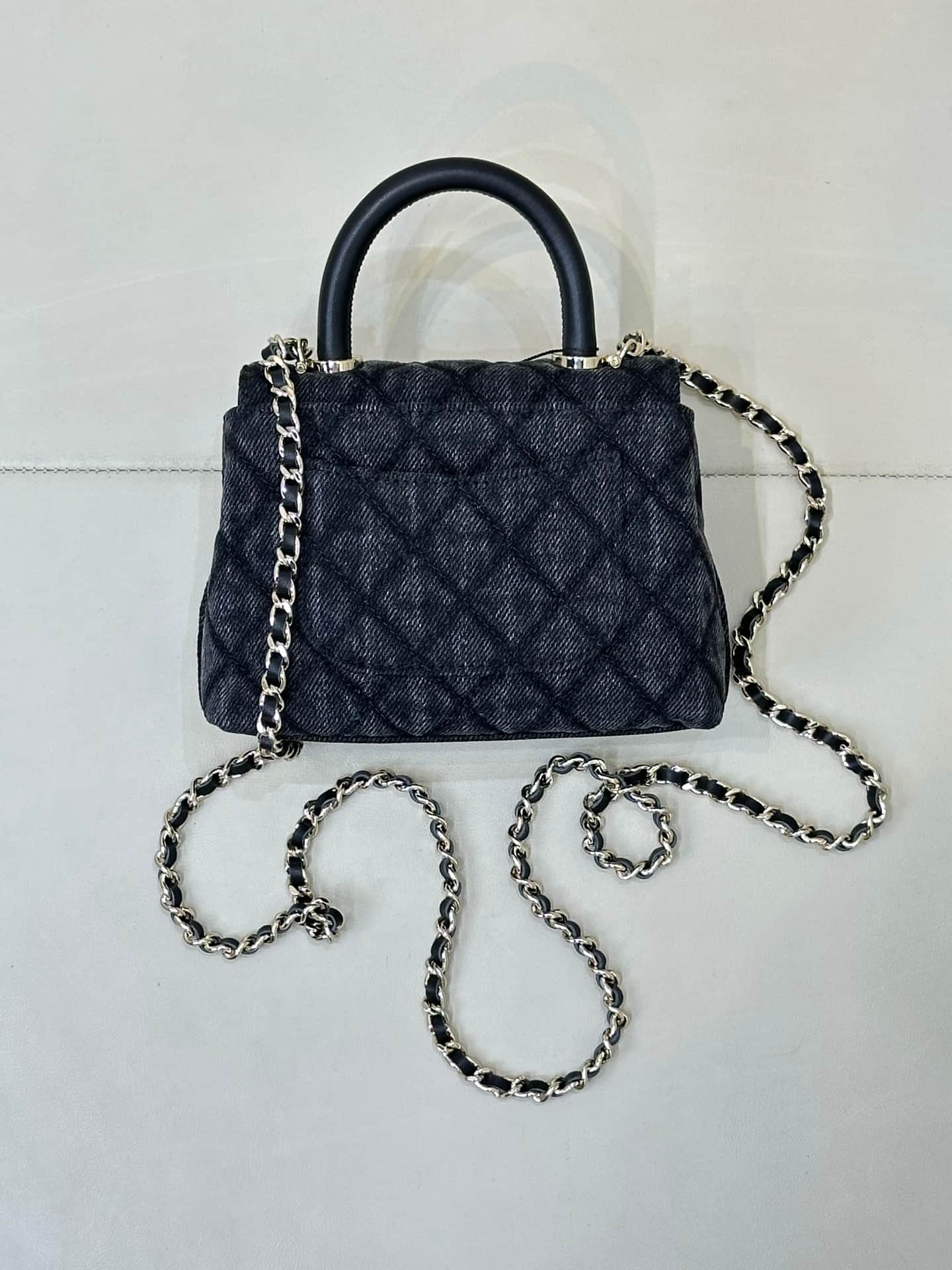 Chanel Clutch with chain Washed Denim, Calfskin & Gold-Tone Metal Black AP4244 TOP