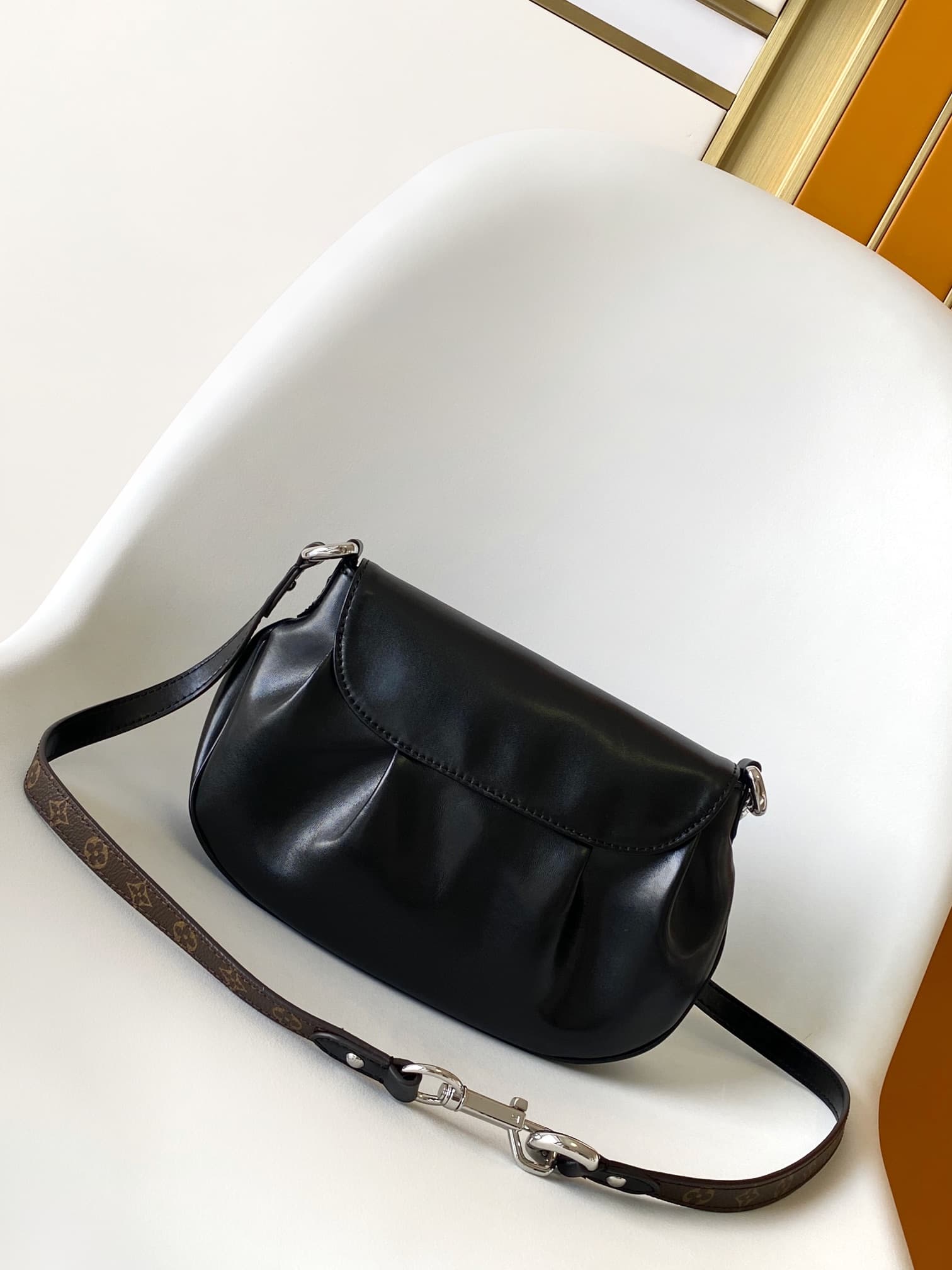 Louis Vuitton Sunset Vibe Black Lambskin leather M12192 High