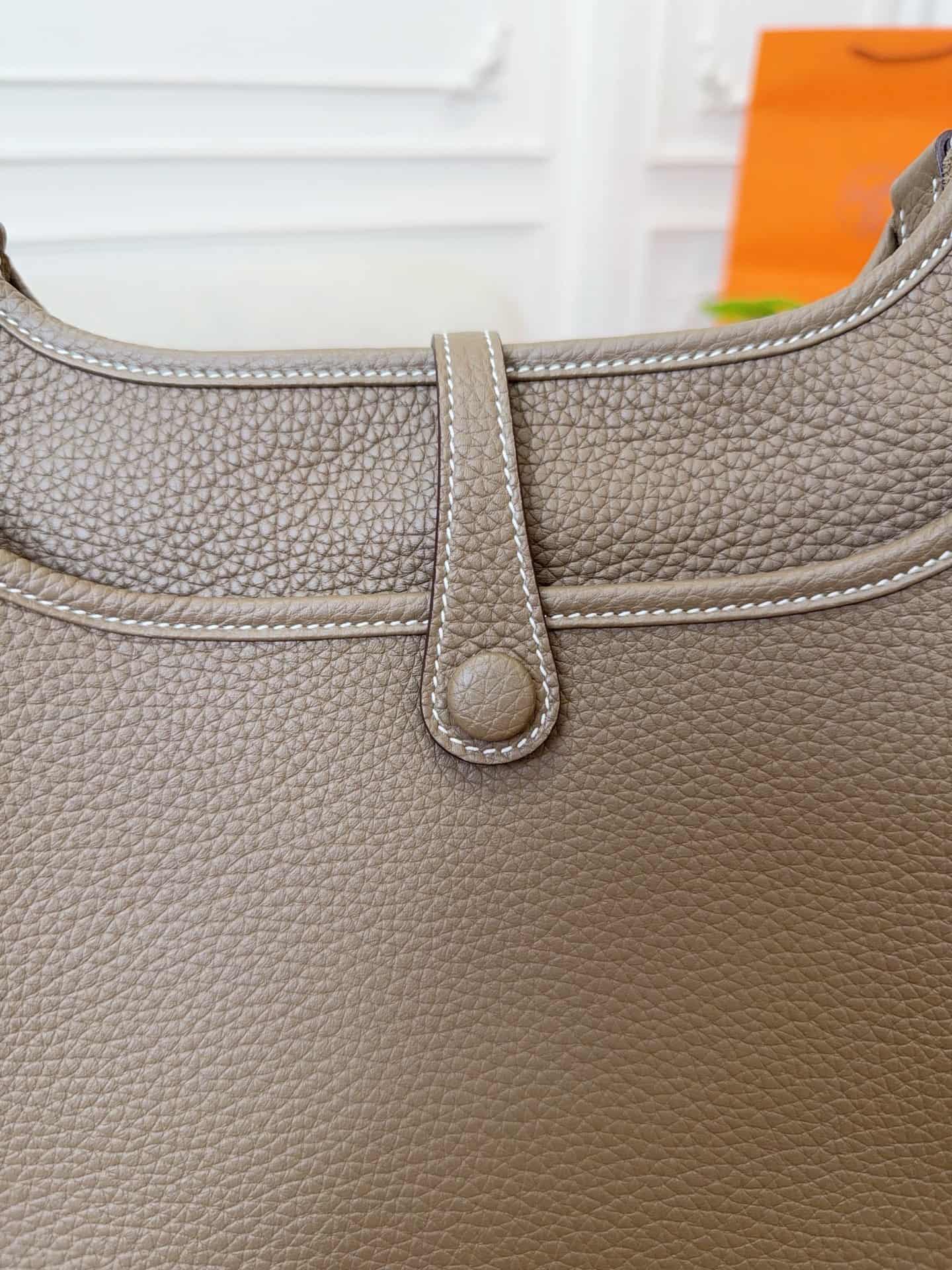 Hermes Evelyne Mini 23 Bag Calfskin In Etoupe WAX High