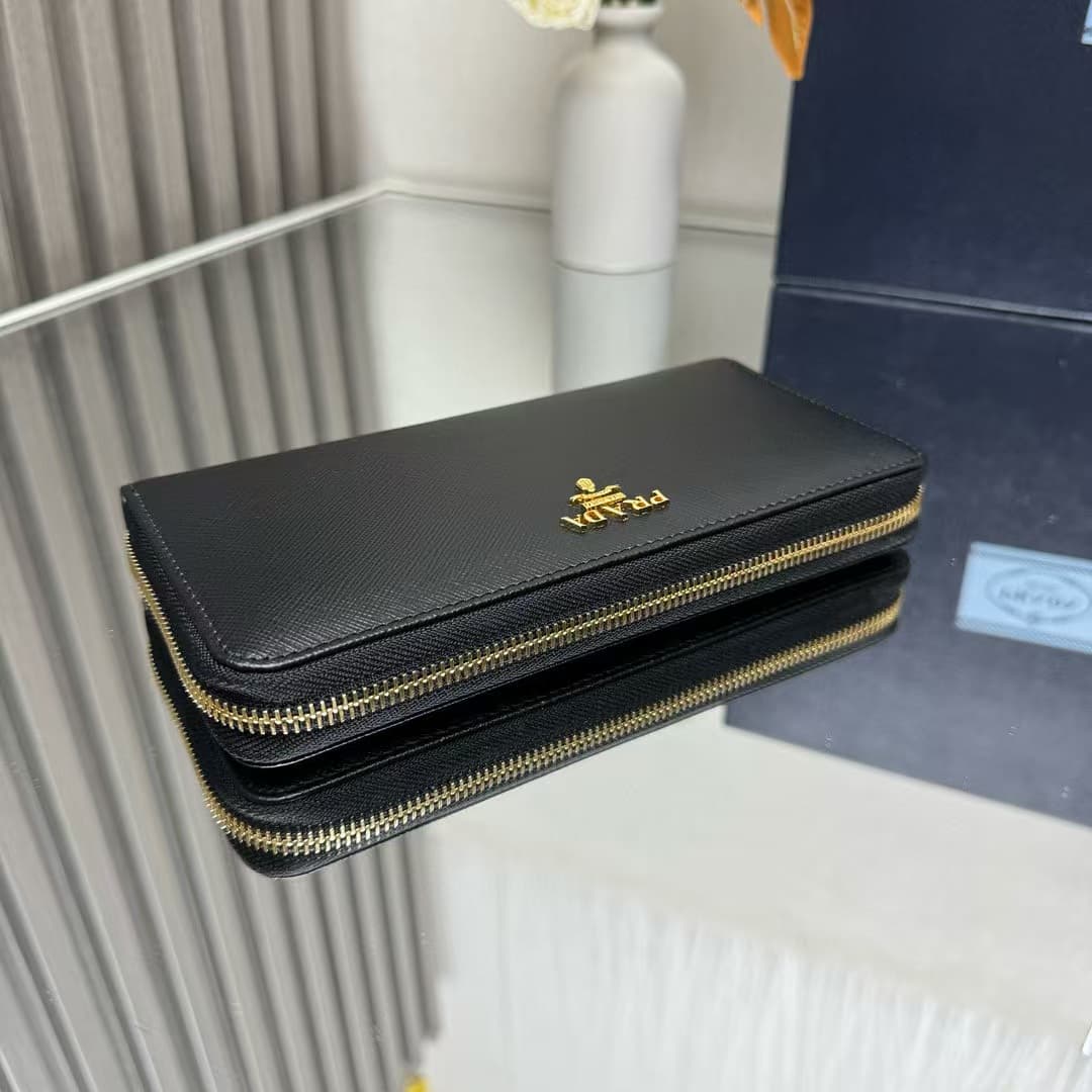 Prada Zipped Wallet In Black Saffiano Leather High
