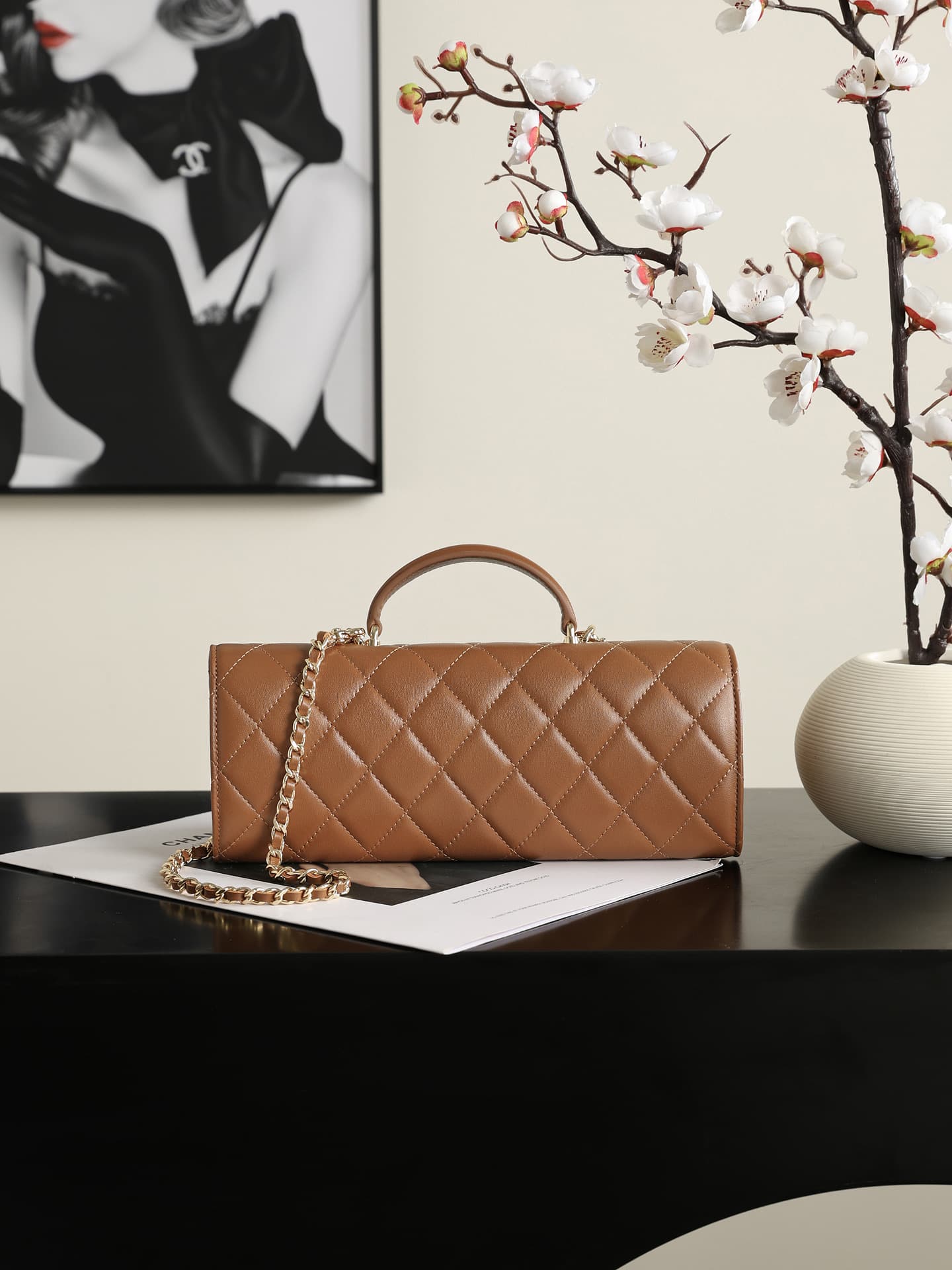 Chanel Clutch with chain Lambskin & Gold-Tone Metal Camel AP5280 A