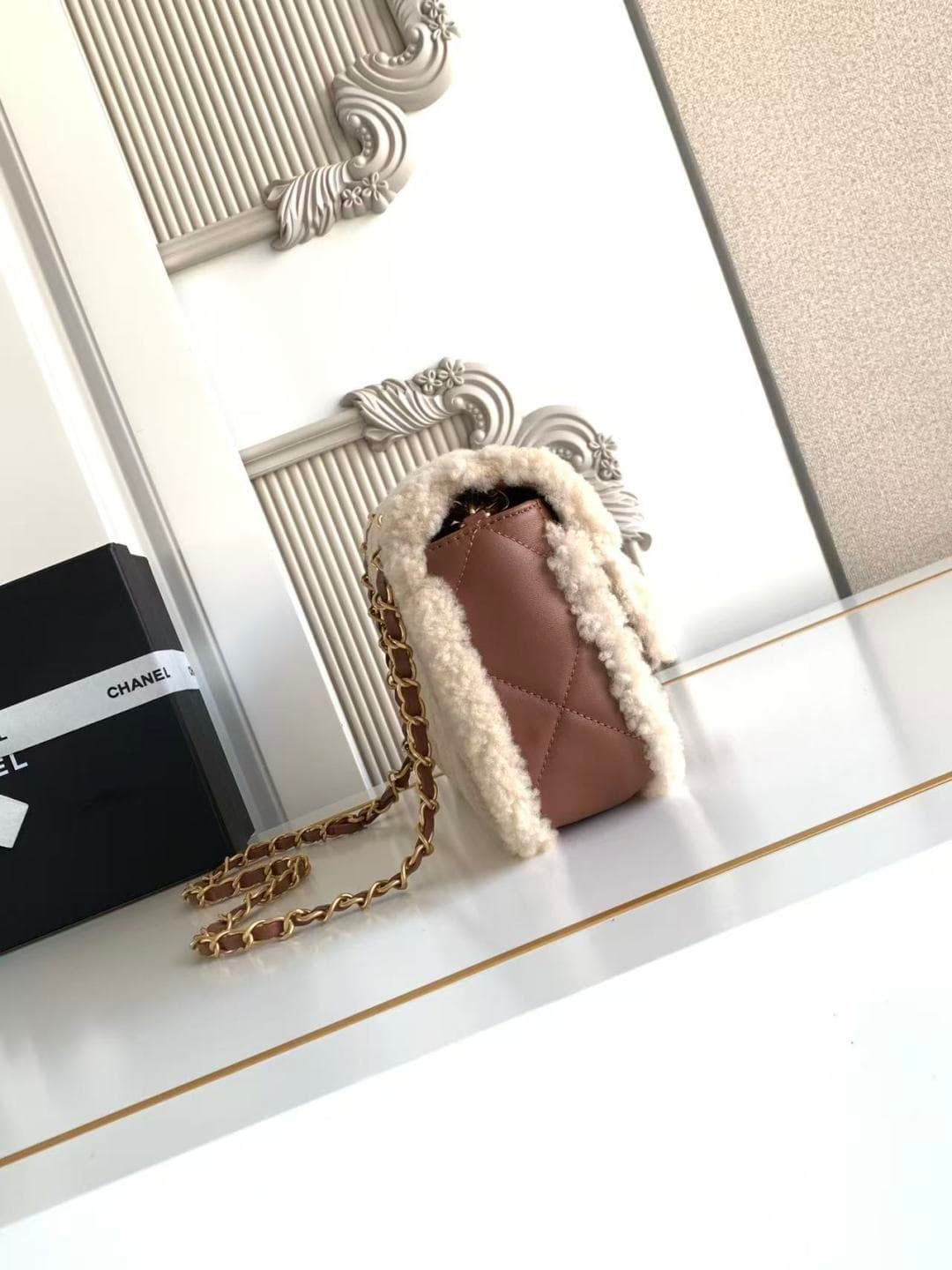 Chanel Small Shearling Flap Bag in Brown lambskin with beige shearling & Gold-Tone Metal AS5149 A