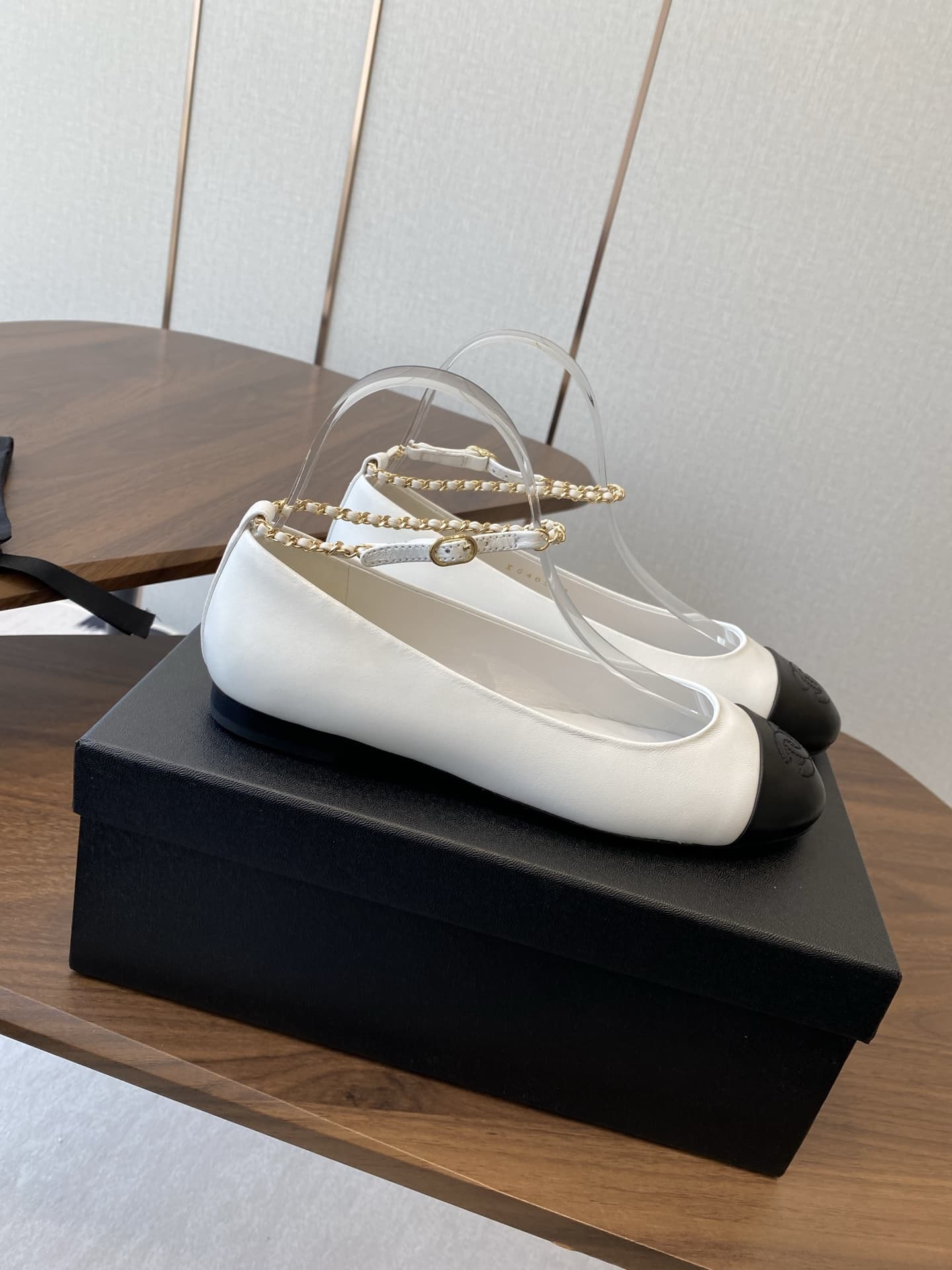 Chanel Mray janes shoes Women