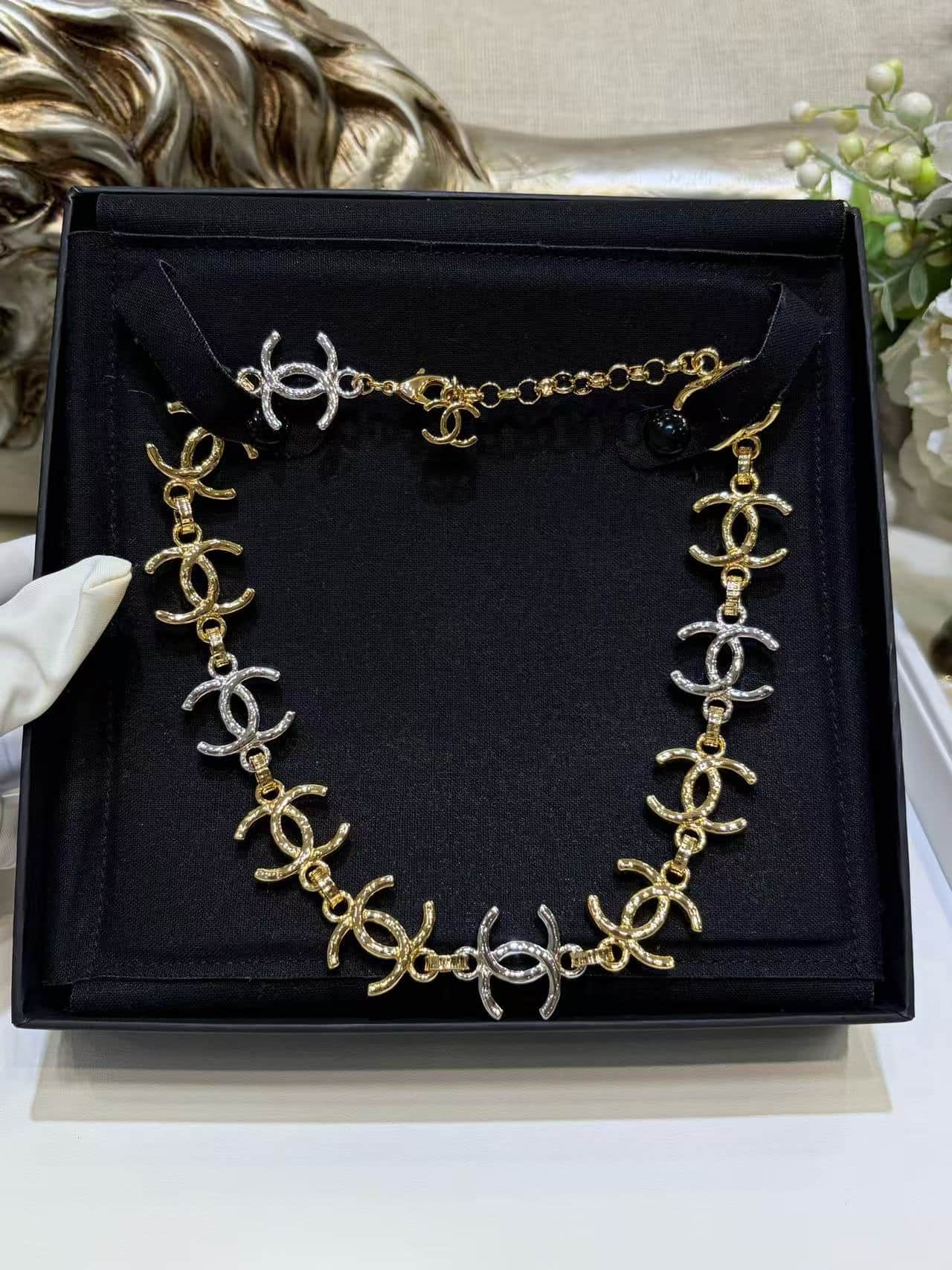 Chanel NECKLACE Gold &Silver Metal High