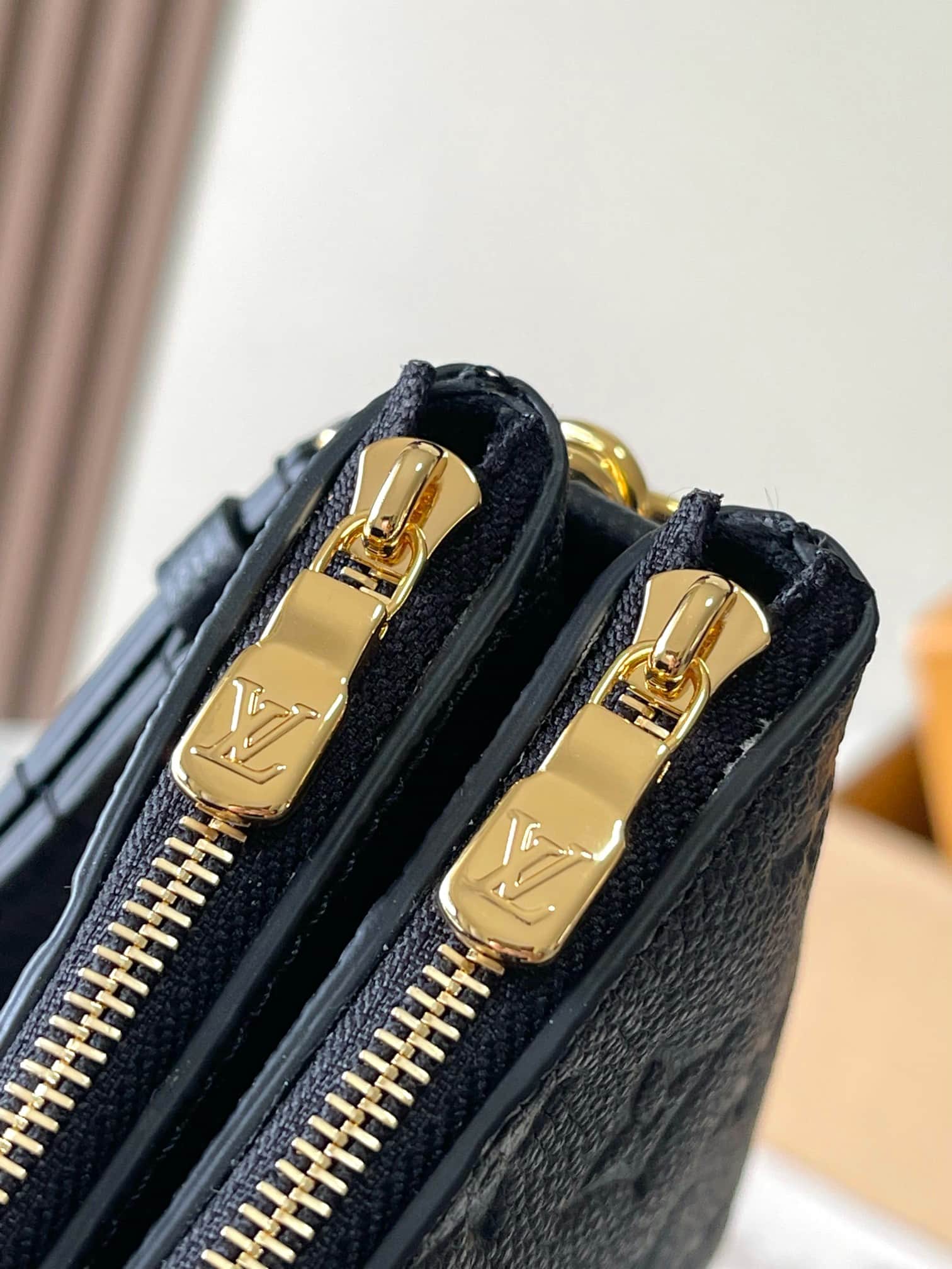 Louis Vuitton Pochette Liv Black Monogram Empreinte embossed supple grained cowhide leather M83301 High