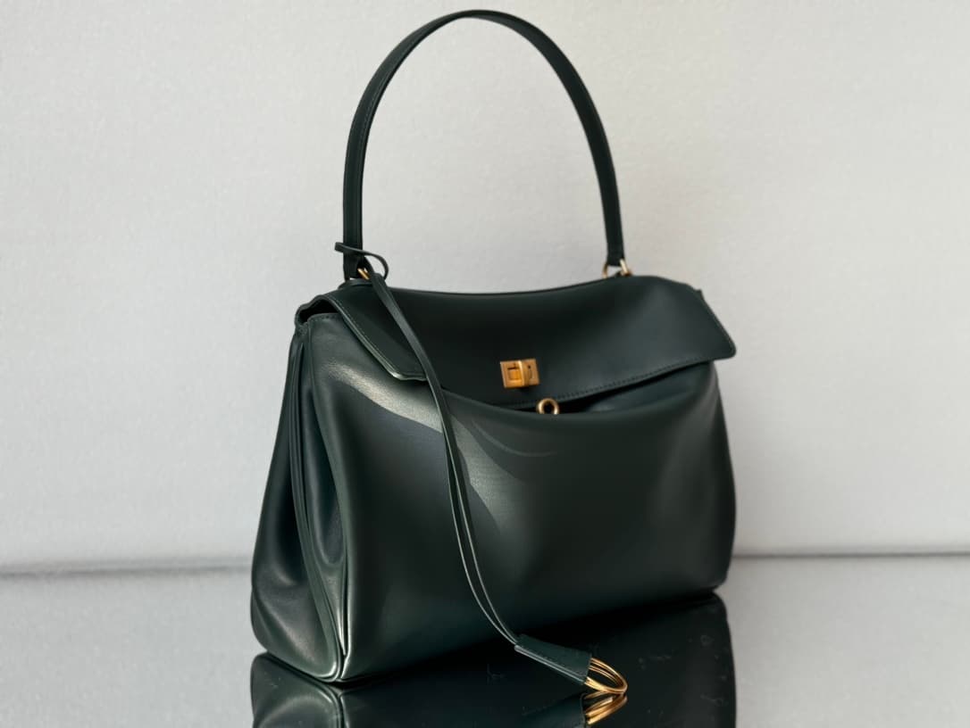 Balenciaga Rodeo Medium Bag in Pine Green Leather With Gold-Tone Metal TOP