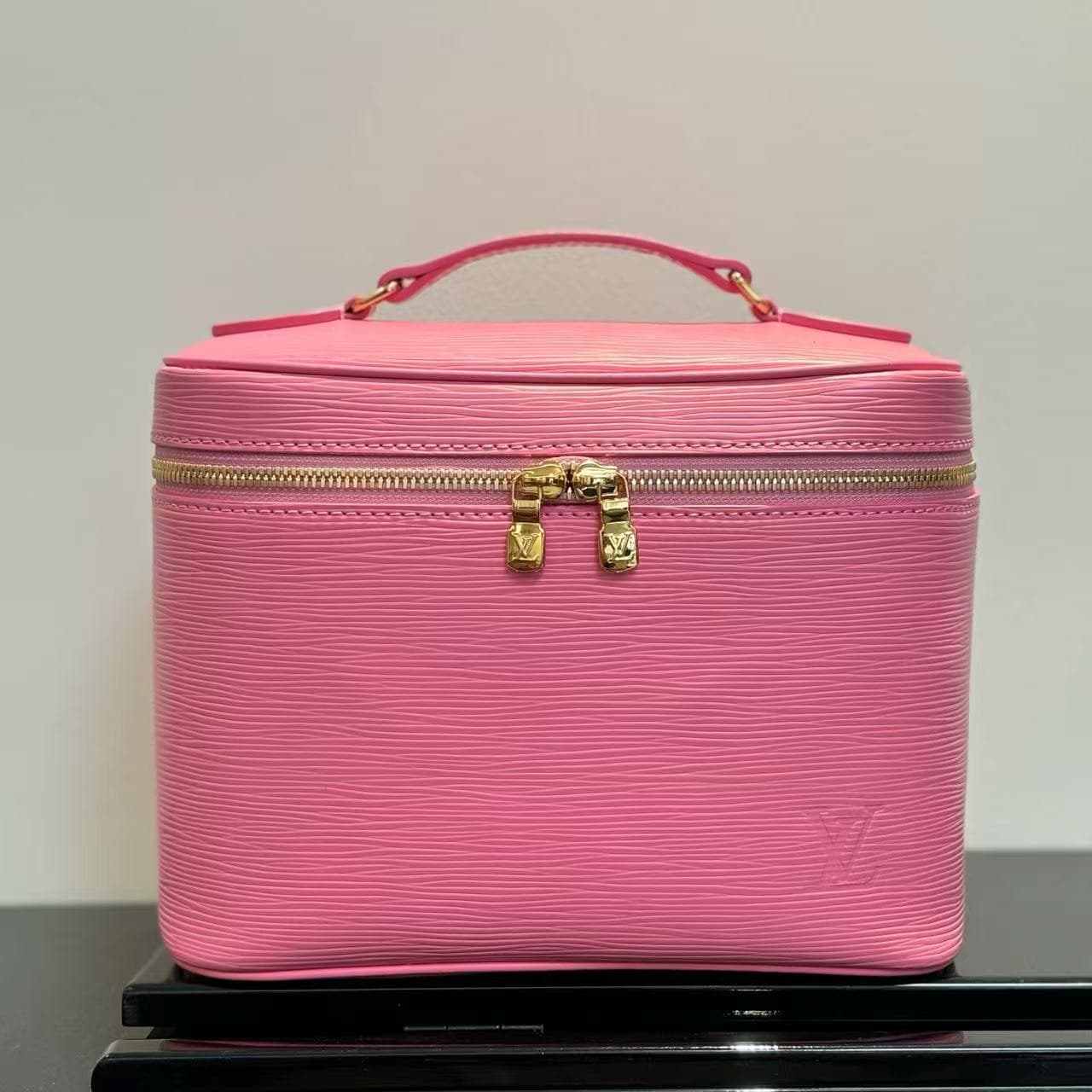 Louis Vuitton Nice BB Epi grained leather Monogram M25856 Bliss Pink High