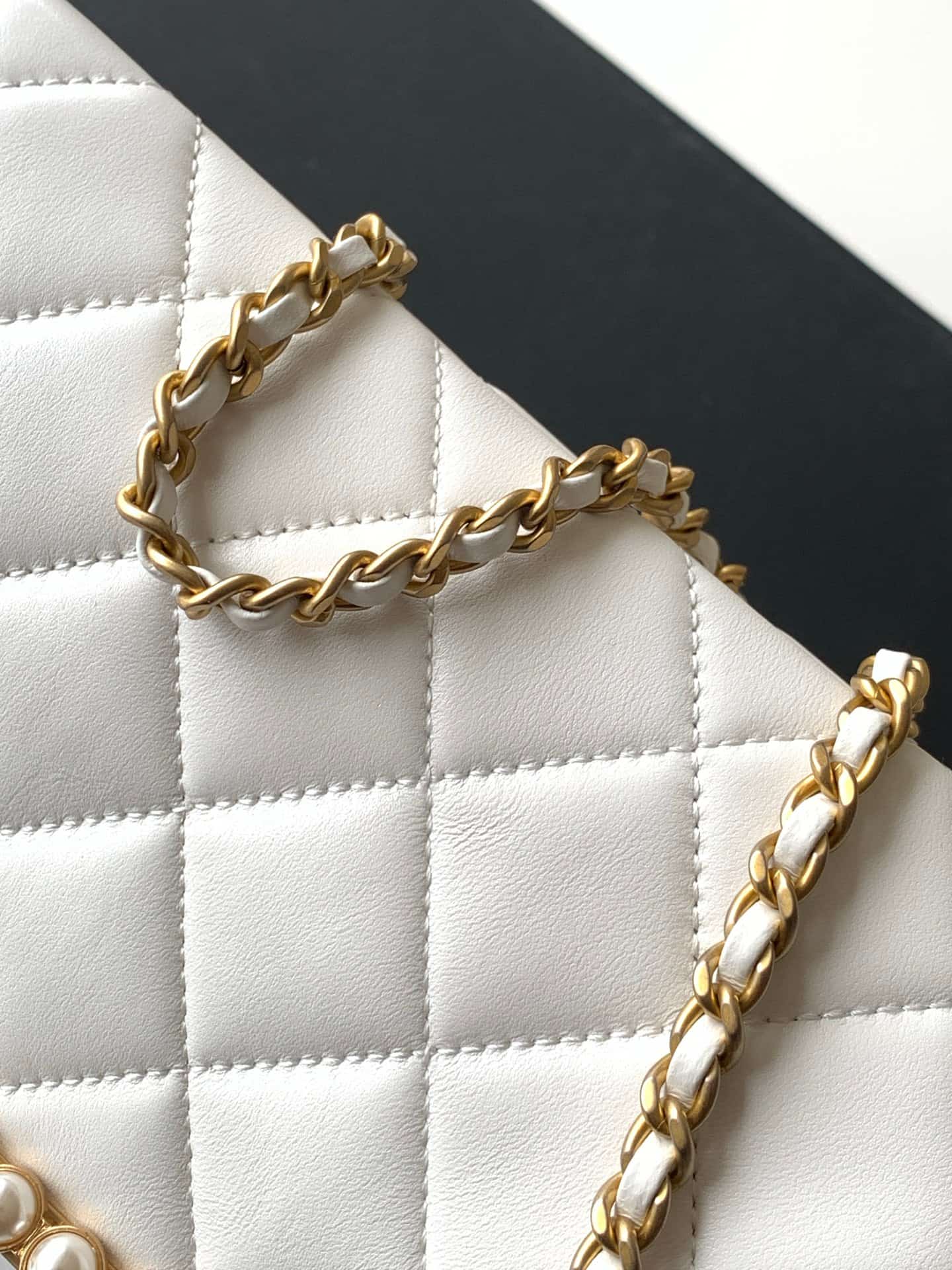 Chanel Pearly Lambskin Imitation Pearls & Gold-Tone Metal White AS5912 A