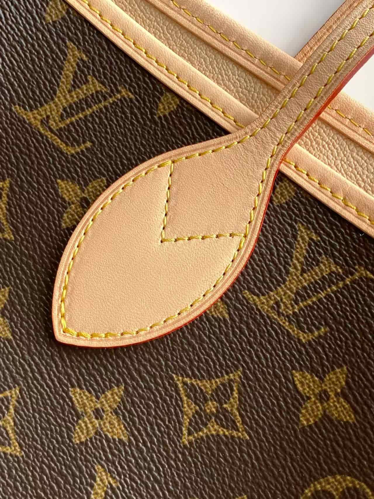 Louis Vuitton Neverwoof Monogram coated canvas M27847 High