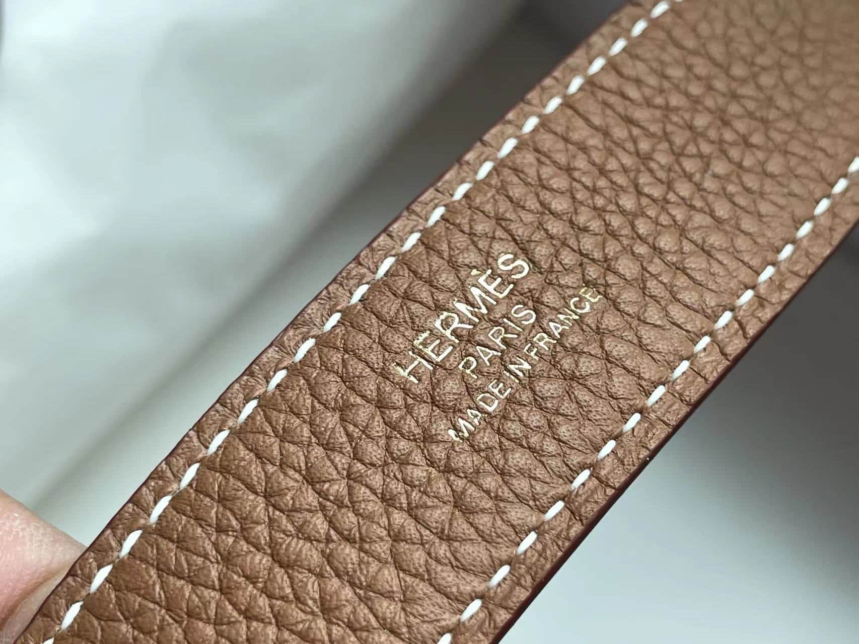 Hermes Kelly Messenger 25cm Taurillon Clemence Leather In Gold WAX