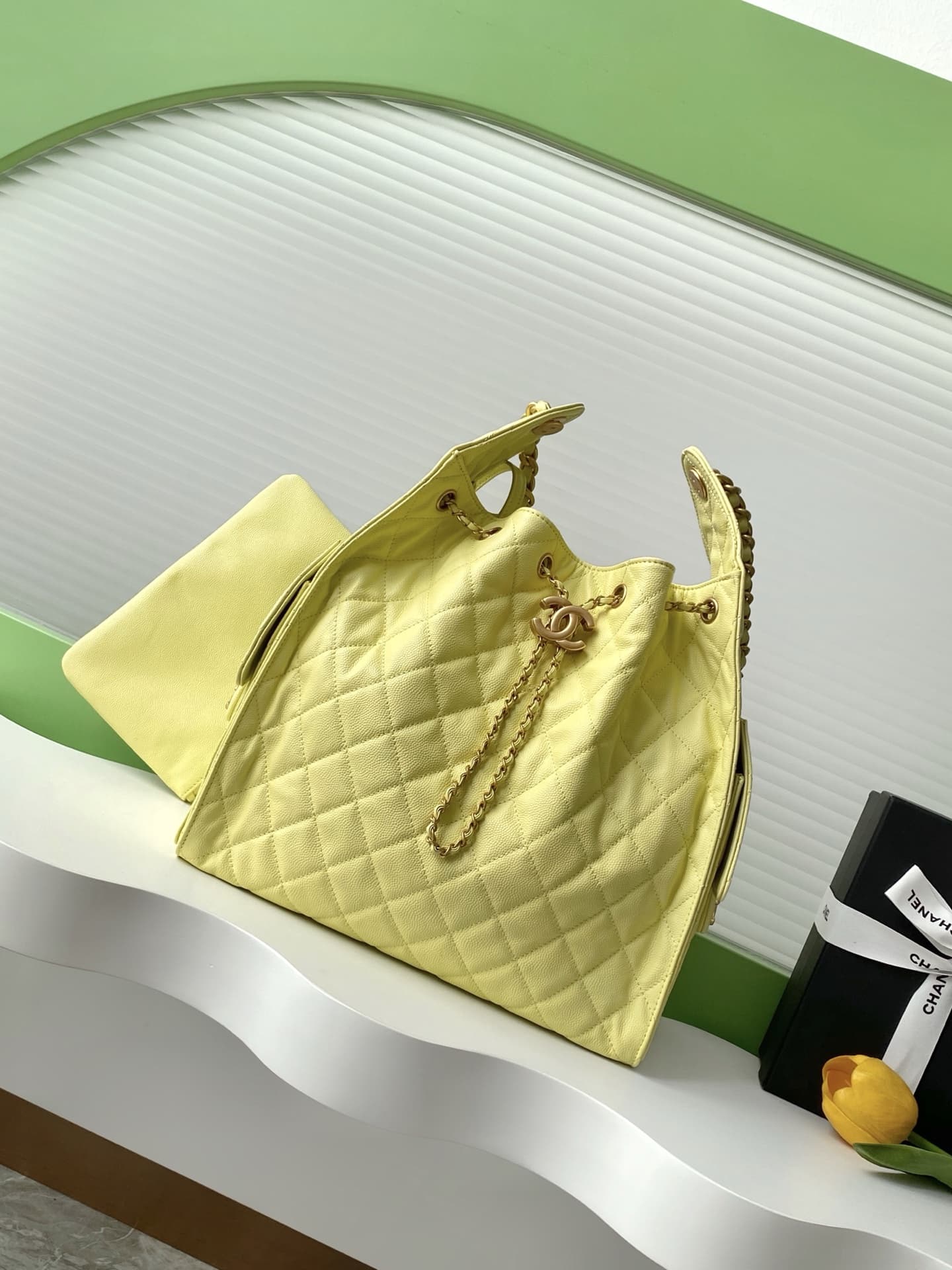 Chanel 25 Medium Hobo Medium handbag AS5311 Grained Calfskin & Gold-tone Metal Yellow A