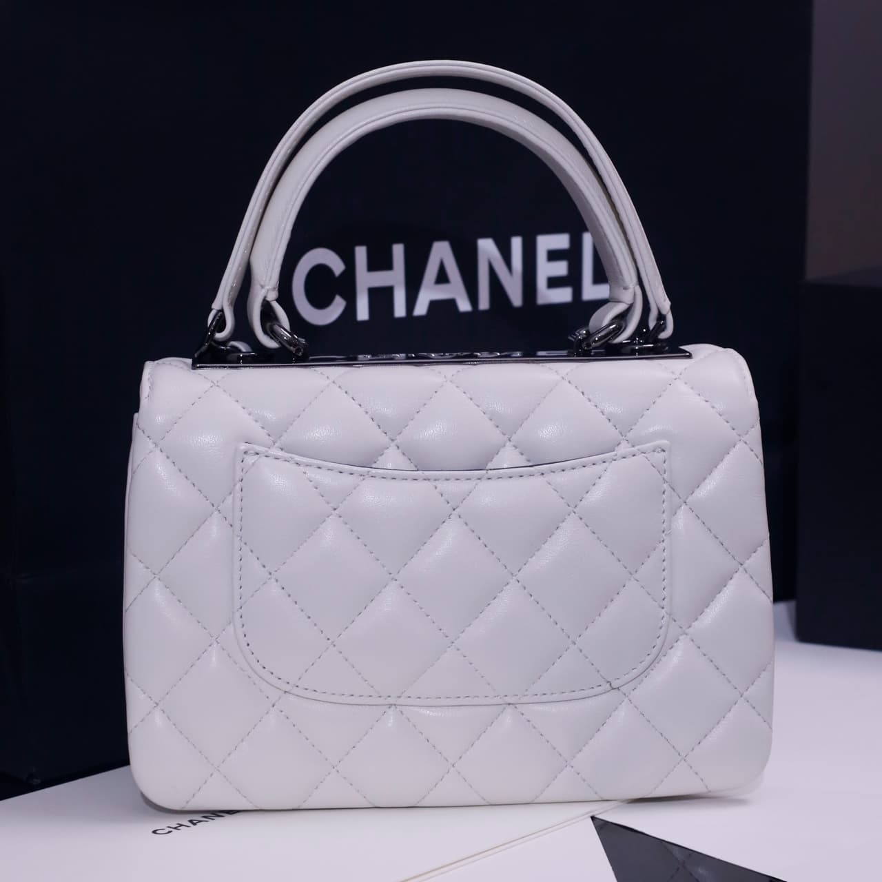 Chanel MINI FLAP BAG WITH TOP HANDLE AS4654 Lambskin &Black-Tone Metal White A