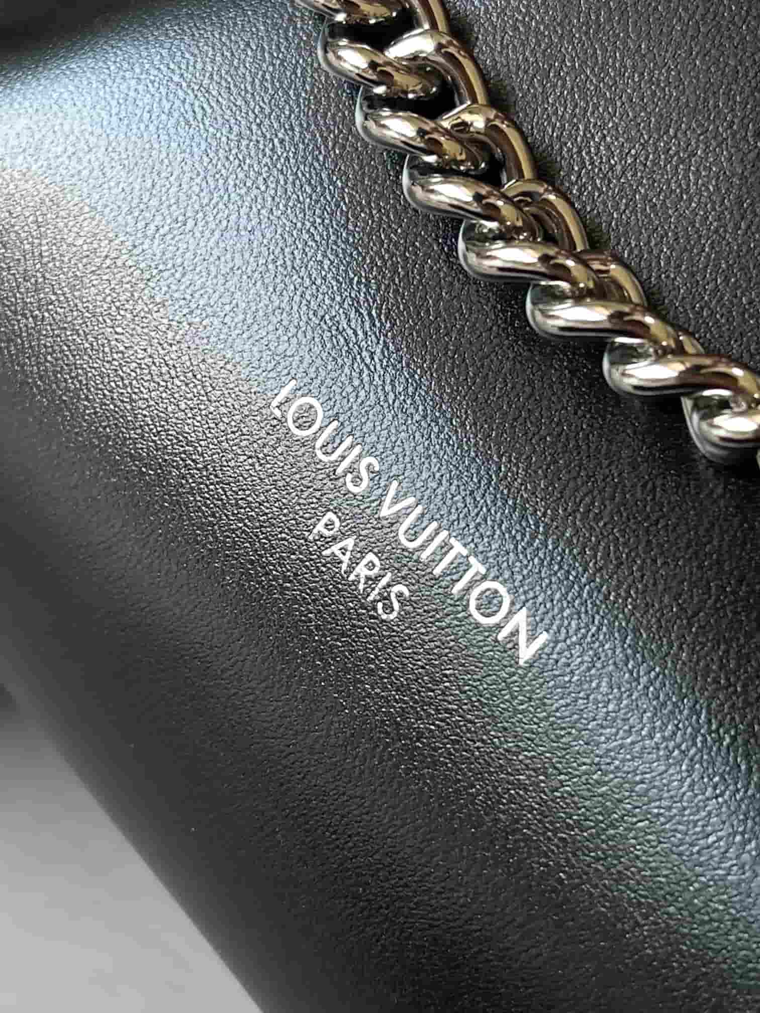 Louis Vuitton CarryAll Vibe BB Lambskin M12888 Black Top
