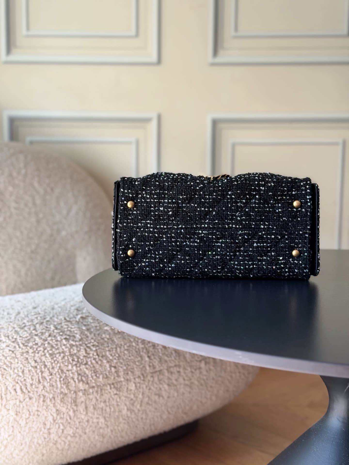 Chanel 25 Small Hobo handbag AS5293 Wool Tweed & Gold-Tone Metal Black&White A